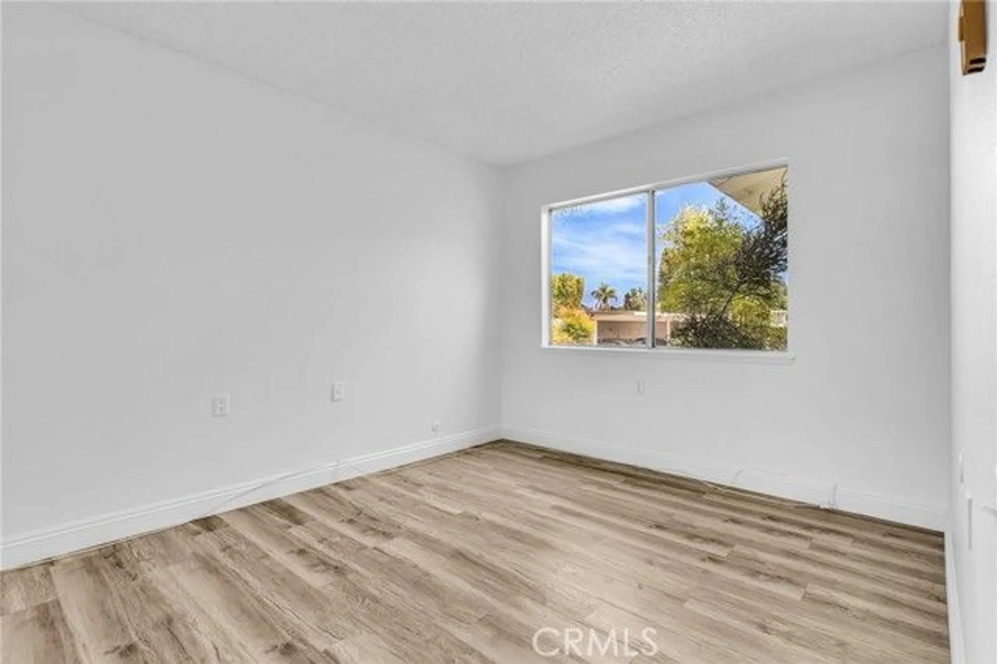 Property Slideshow image 17 of 20 | 2197 via mariposa e unit e b, Laguna Woods, CA, 92637