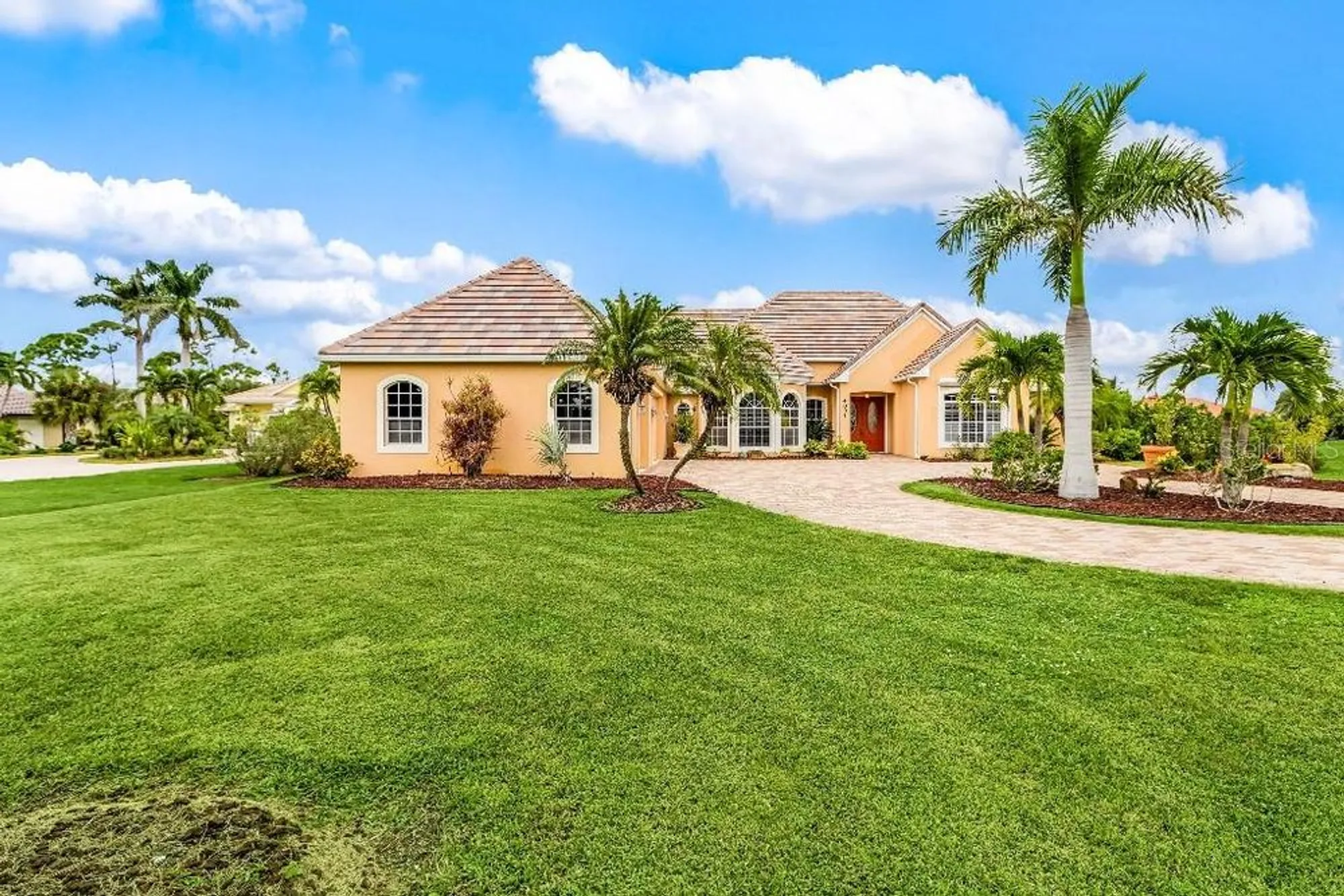 Property Slideshow image 1 of 29 | 4001 marianne key rd, Punta Gorda, FL, 33955