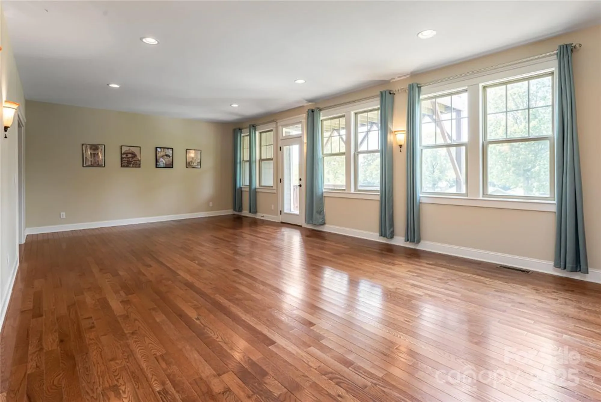 Property Slideshow image 27 of 48 | 91 greenwells glory dr, Biltmore Lake, NC, 28715