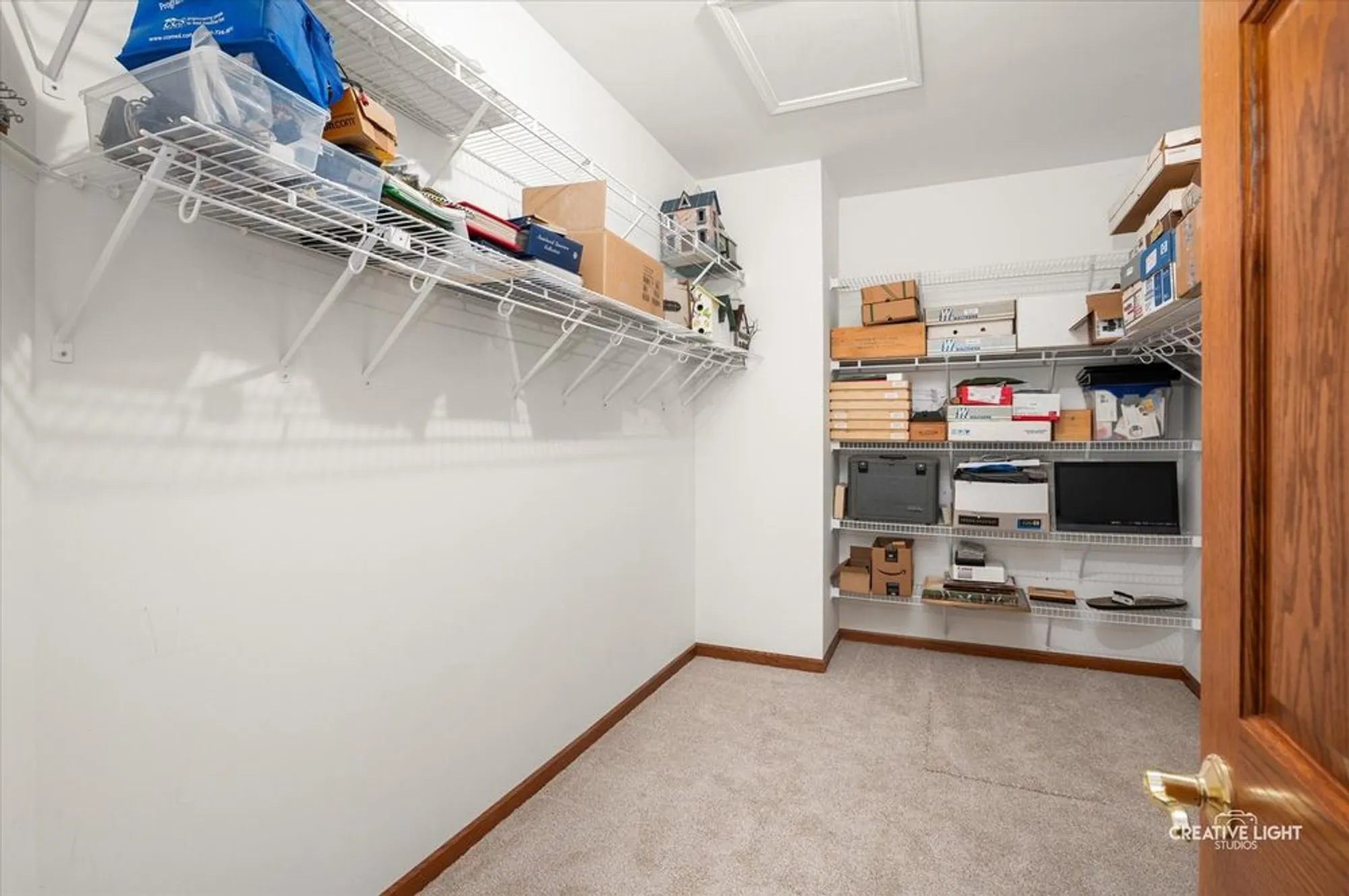 Property Slideshow image 18 of 25 | 790 bohannon cir, Oswego, IL, 60543