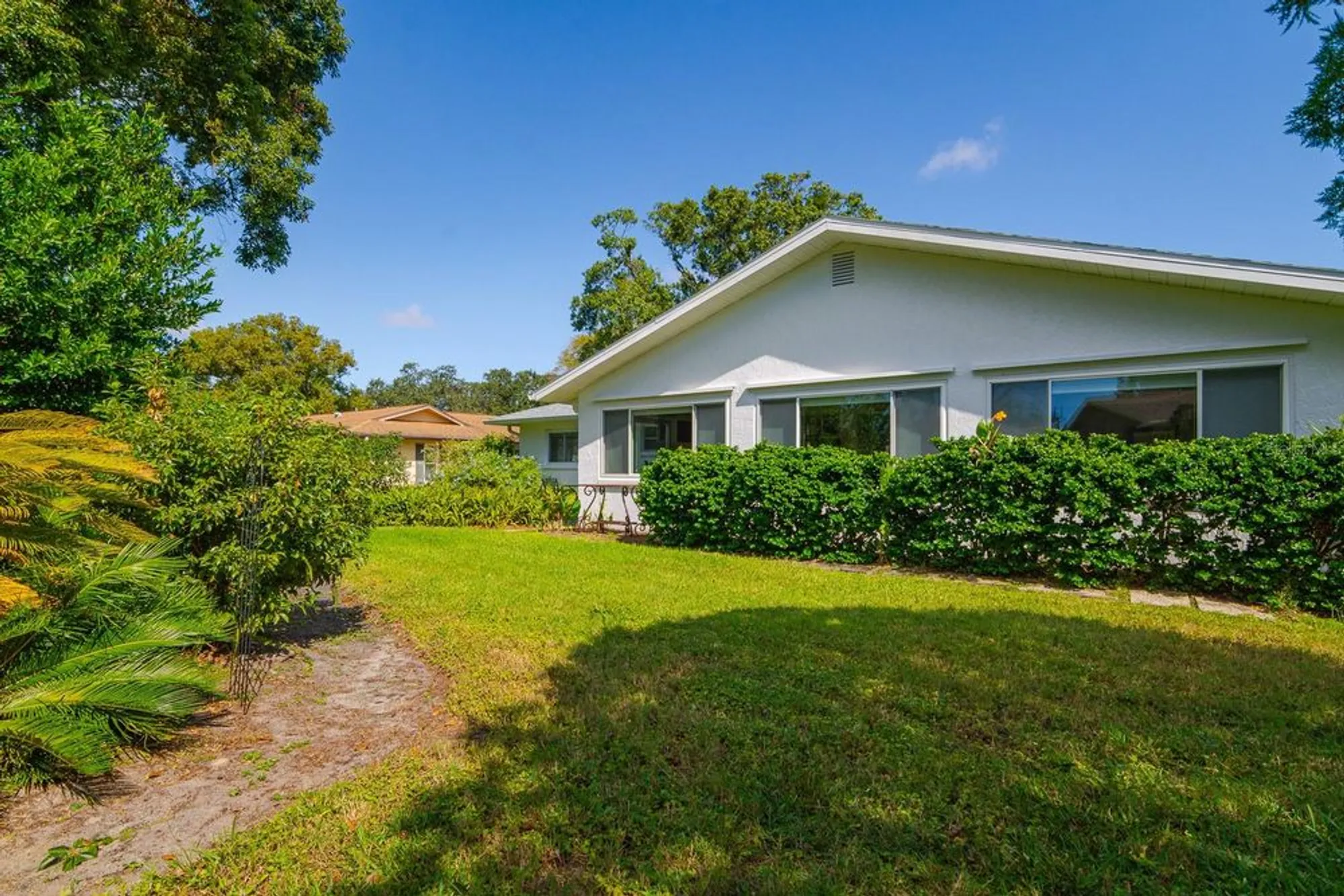 Property Slideshow image 39 of 45 | 1212 timberbrooke dr, Palm Harbor, FL, 34684