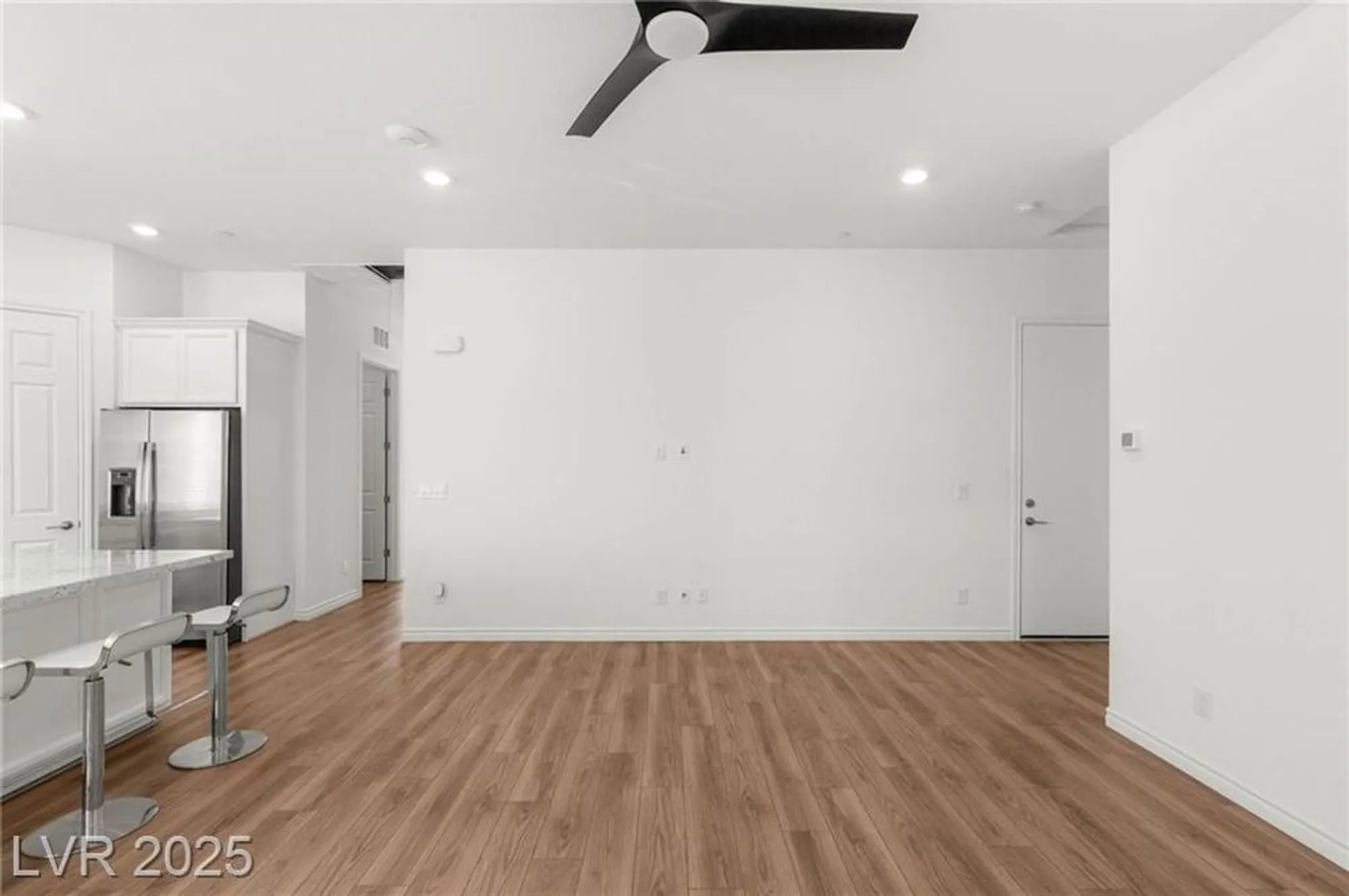 Property Slideshow image 17 of 51 | 209 bellini peak ave, Henderson, NV, 89011