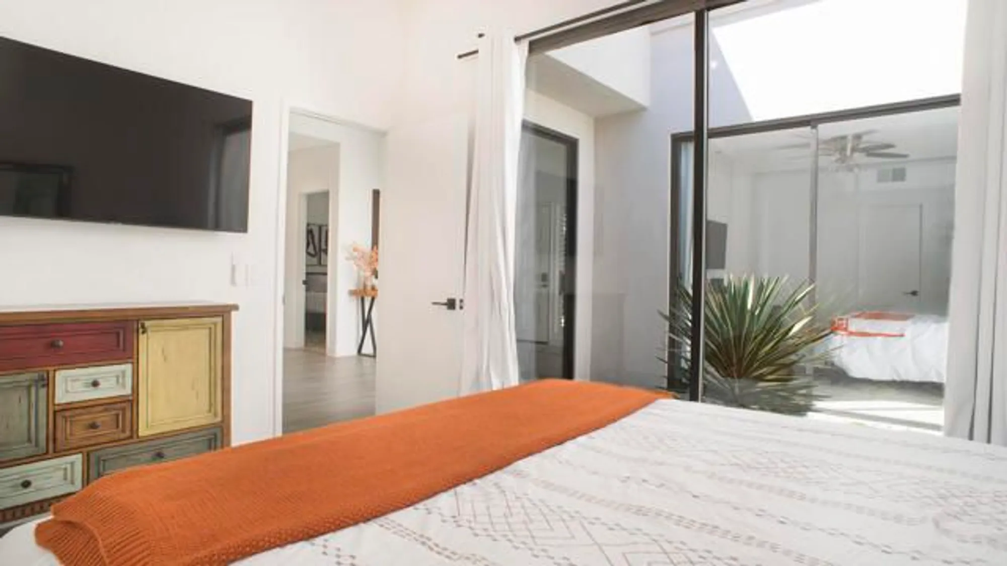 Property Slideshow image 29 of 42 | 54524 inverness way, La Quinta, CA, 92253