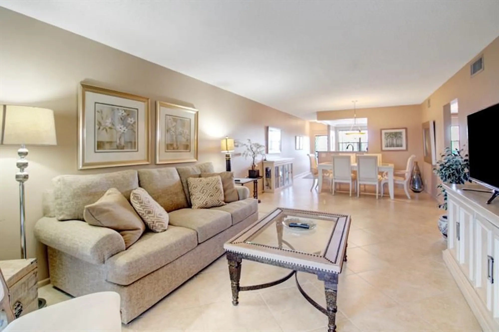 Property Slideshow image 10 of 15 | 3202 portofino pt e4, Coconut Creek, FL, 33066