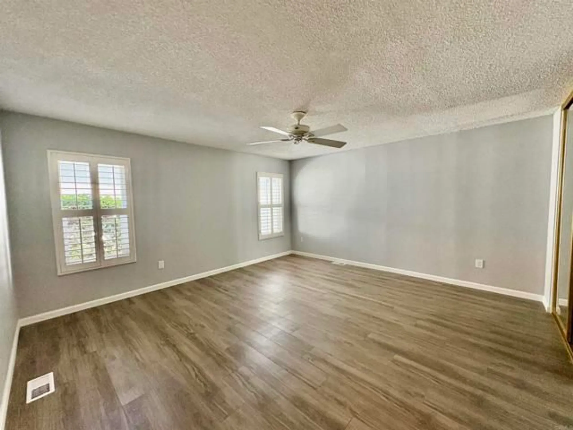 Property Slideshow image 21 of 32 | 629 via santa cruz, Vista, CA, 92081