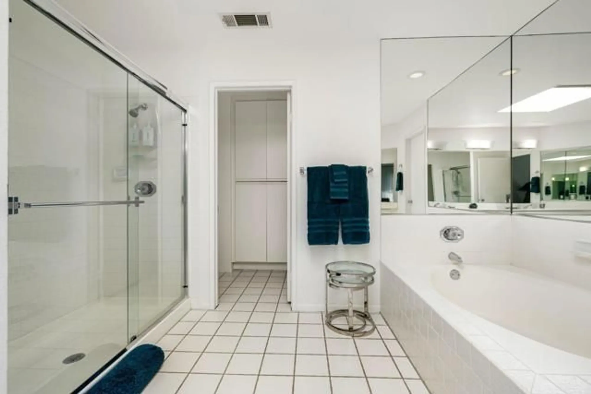 Property Slideshow image 15 of 24 | 55105 oakhill, La Quinta, CA, 92253