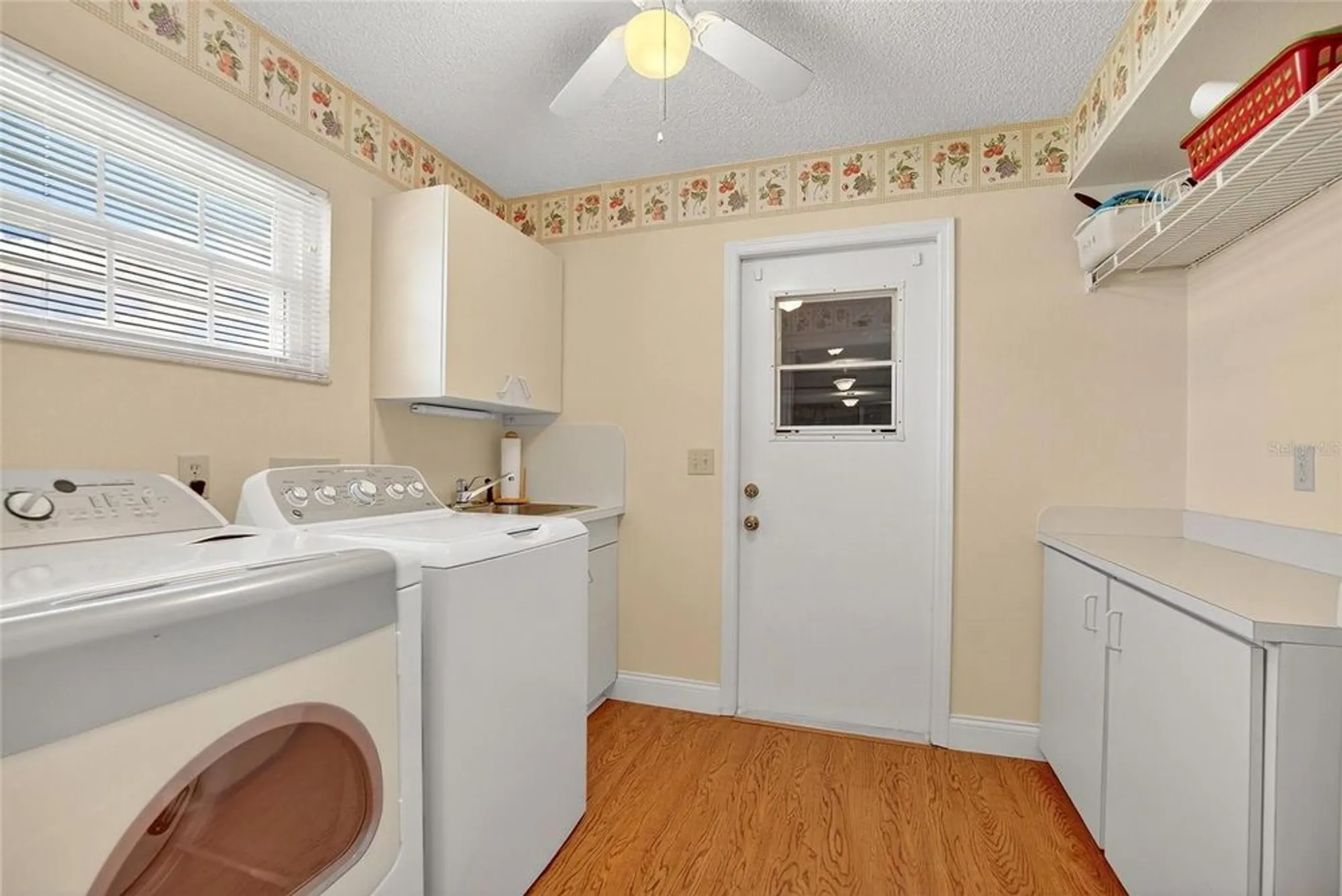 Property Slideshow image 27 of 71 | 6320 silver lakes dr, Lakeland, FL, 33810