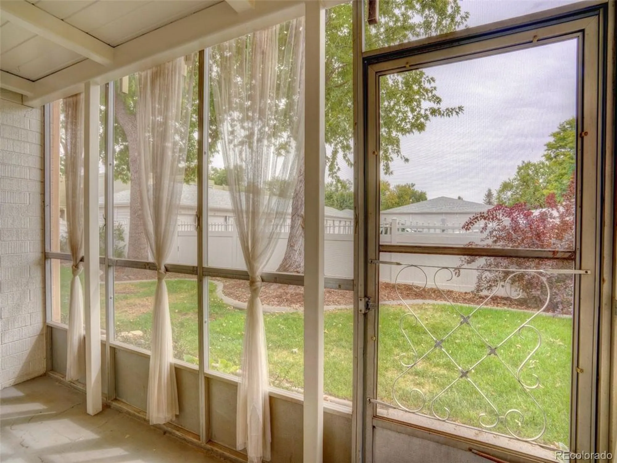 Property Slideshow image 27 of 50 | 665 s clinton st apt 14a, Denver, CO, 80247