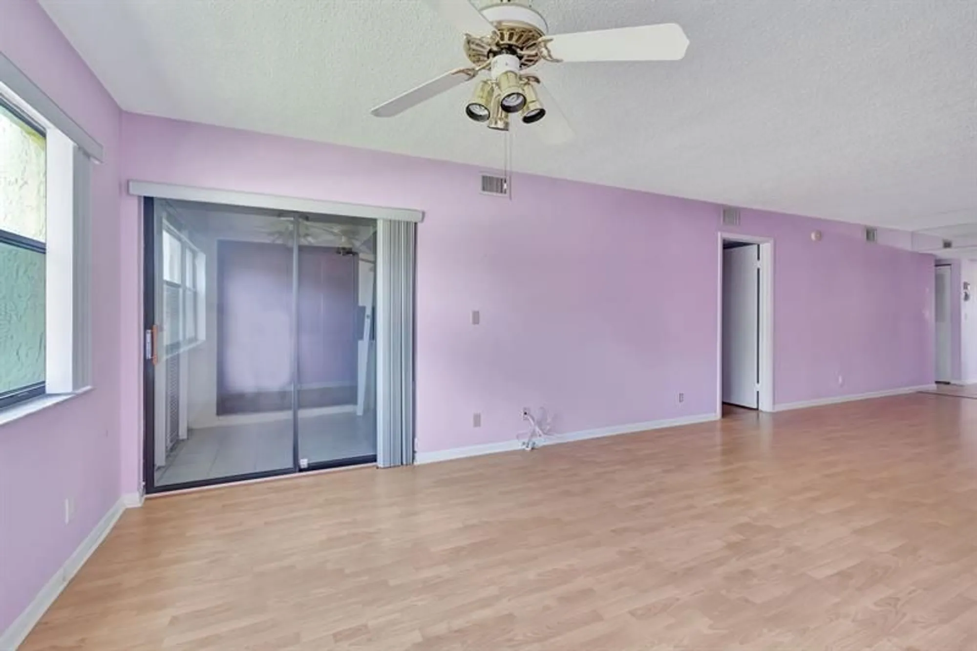 Property Slideshow image 22 of 45 | 7650 tahiti ln 102, Lake Worth, FL, 33467