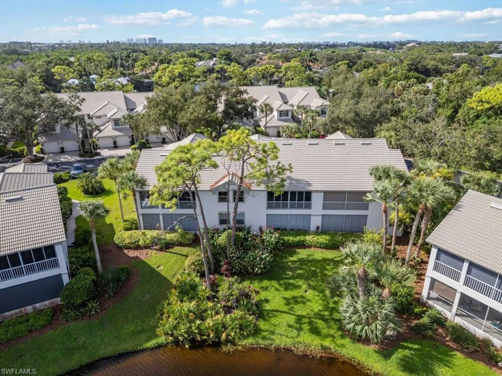 Property Slideshow image 21 of 42 | 27071 lake harbor ct 203, Bonita Springs, FL, 34134