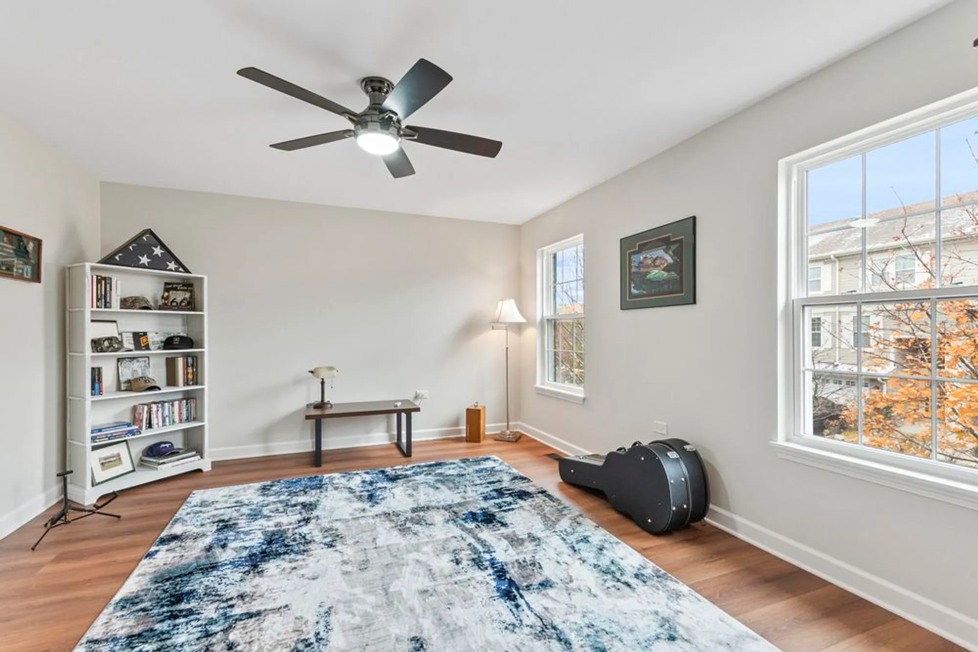 Property Slideshow image 18 of 31 | 631 belmont ln, Carol Stream, IL, 60188