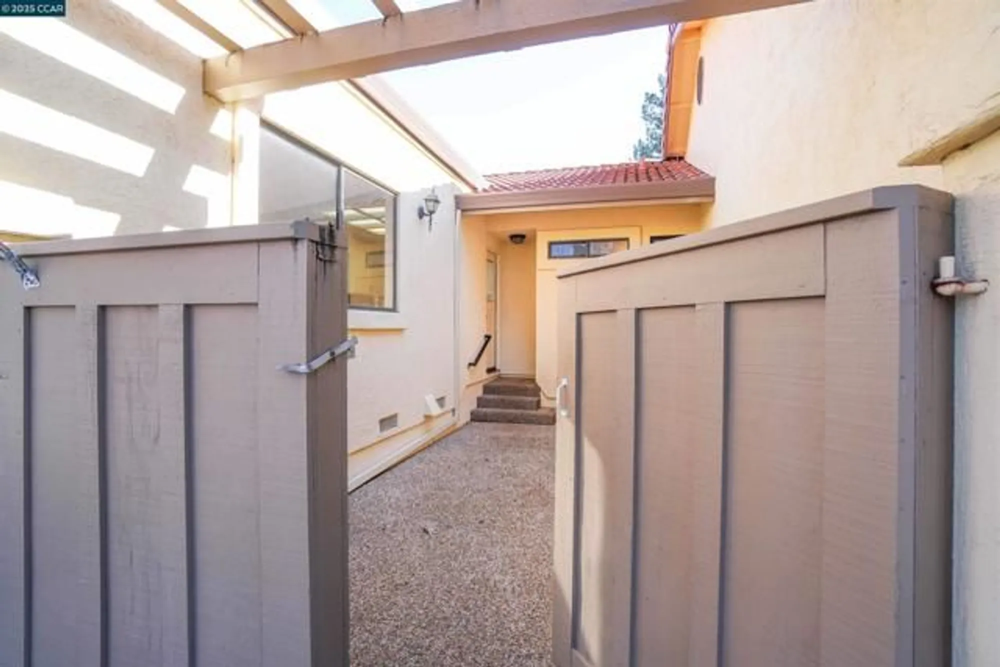 Property Slideshow image 22 of 26 | 11 fountain grove cir, Napa, CA, 94558