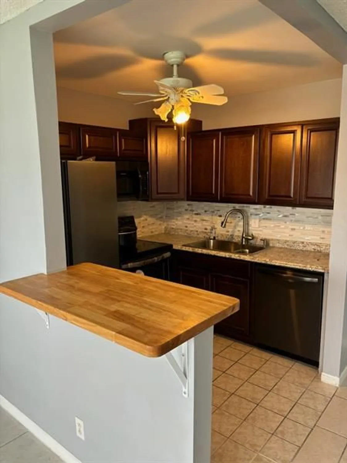 Property Slideshow image 4 of 29 | 147 salisbury g # 147, West Palm Beach, FL, 33417