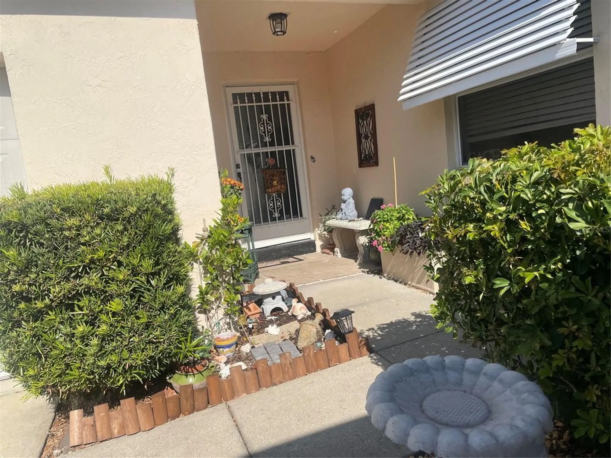 Property Slideshow image 1 of 7 | 1025 avalon ave, Lady Lake, FL, 32159