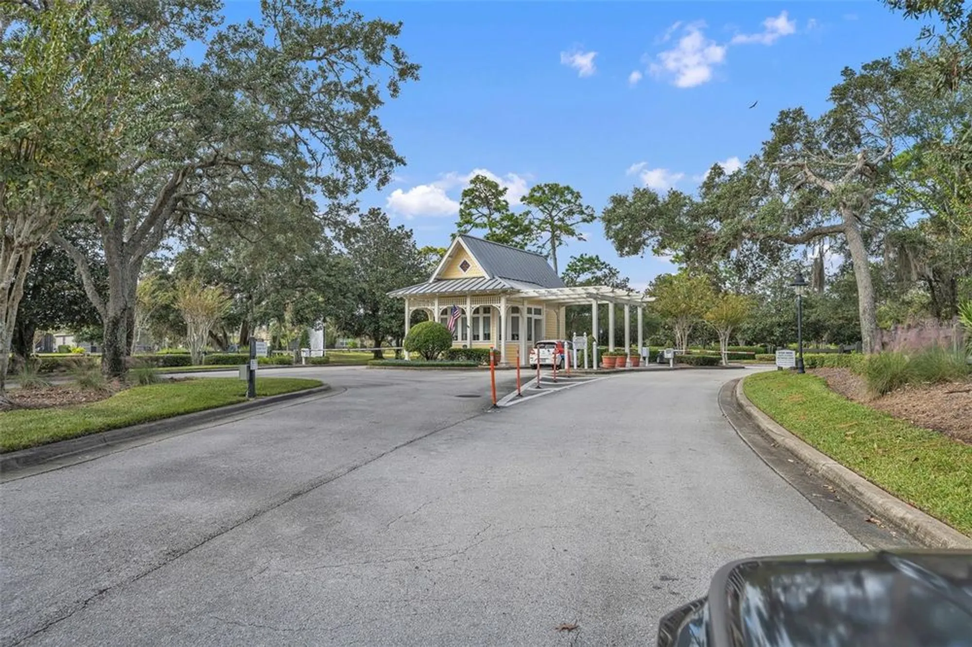 Property Slideshow image 25 of 30 | 1069 avery meadows way, Deland, FL, 32724