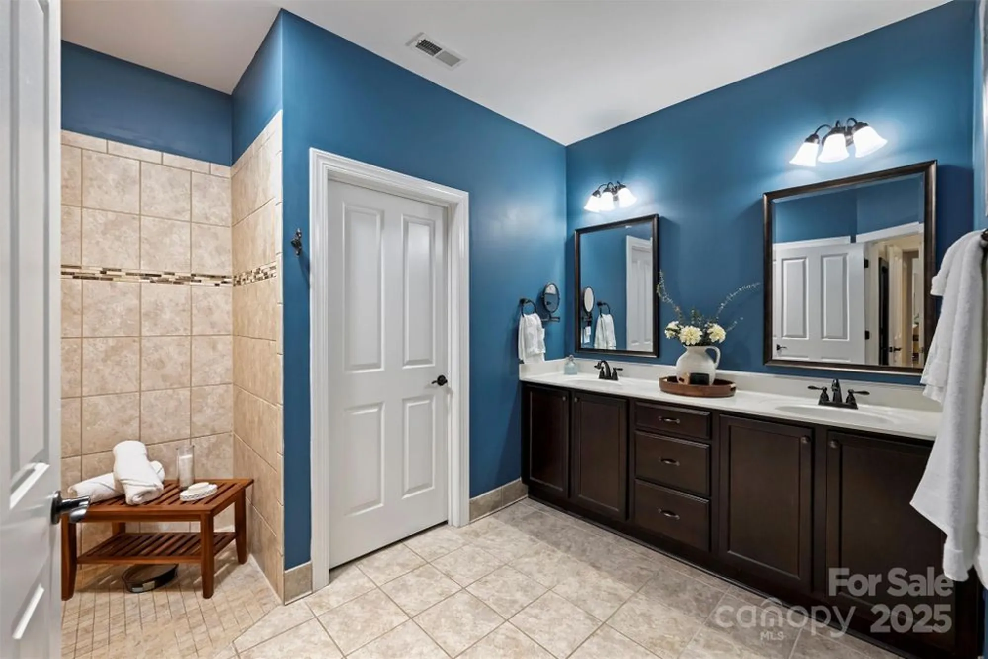 Property Slideshow image 25 of 48 | 1301 haywood park dr, Waxhaw, NC, 28173