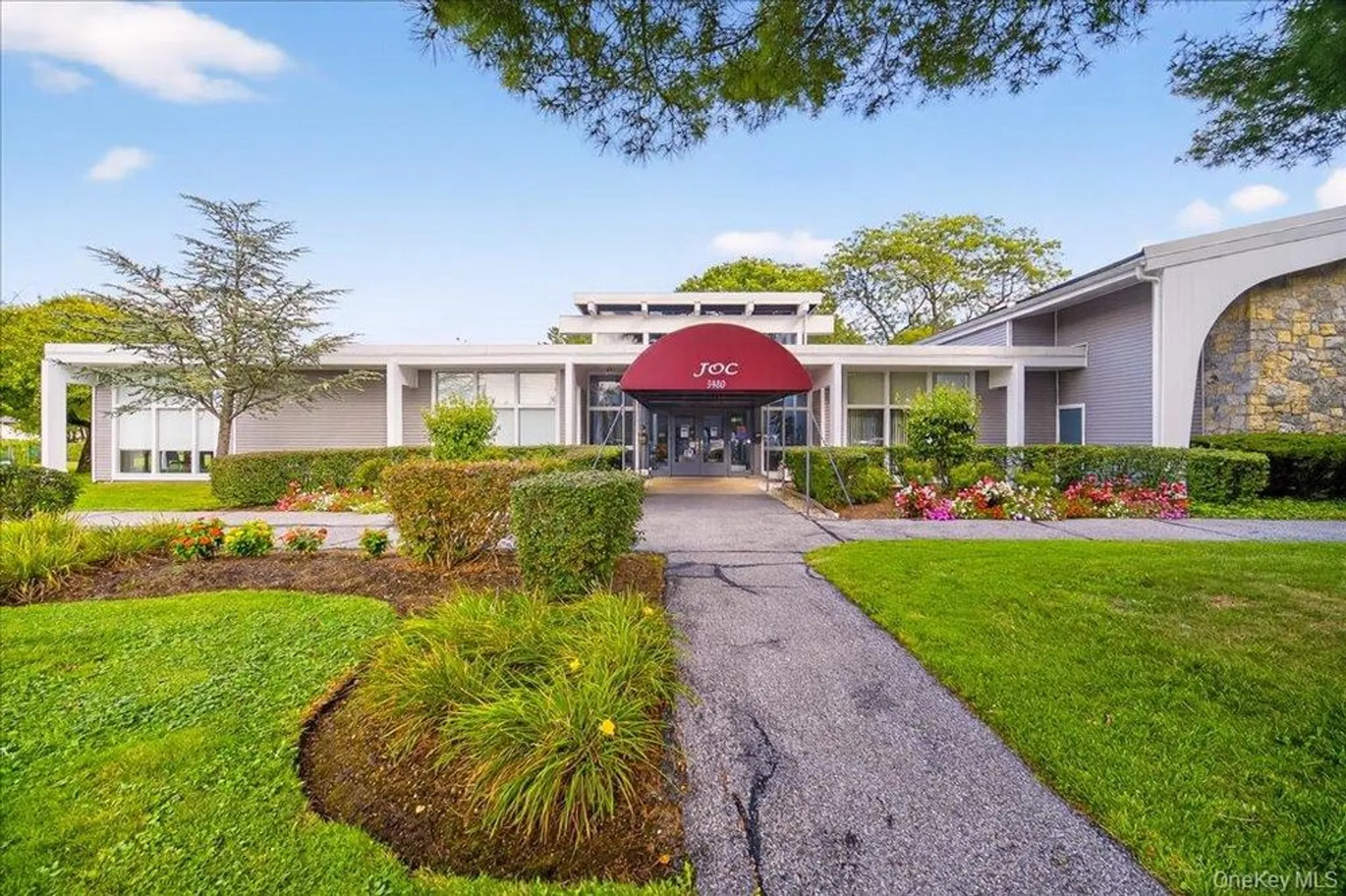 Property Slideshow image 32 of 44 | 129c columbia ct, Yorktown Heights, NY, 10598