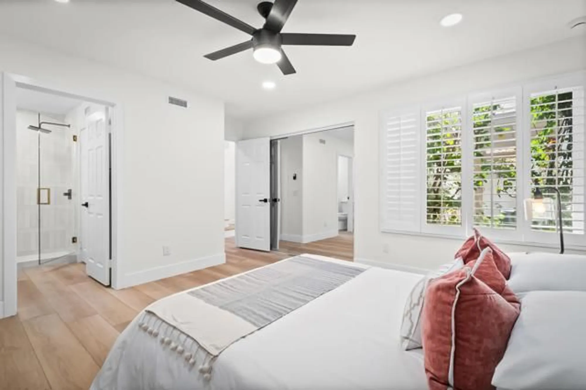 Property Slideshow image 29 of 47 | 4058 lemnos way, Oceanside, CA, 92056