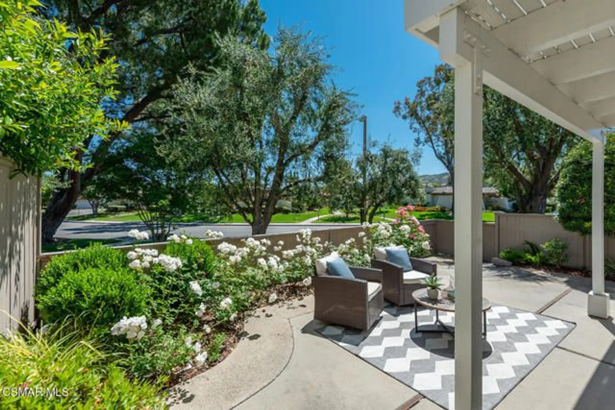 Property Slideshow image 32 of 44 | 32141 lake meadow ln, Westlake Village, CA, 91361
