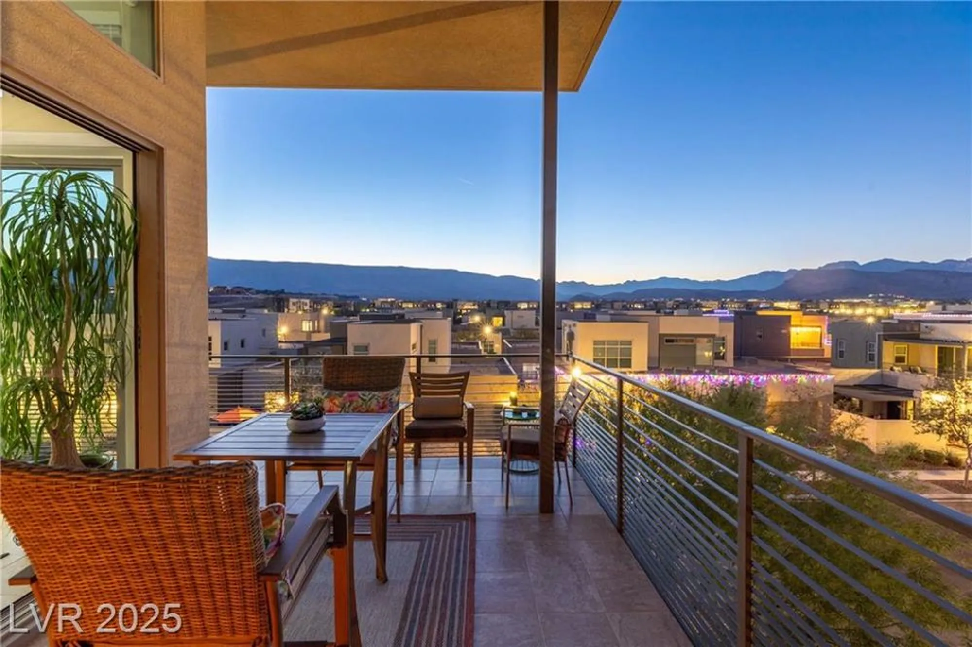 Property Slideshow image 9 of 68 | 4308 veraz st, Las Vegas, NV, 89135