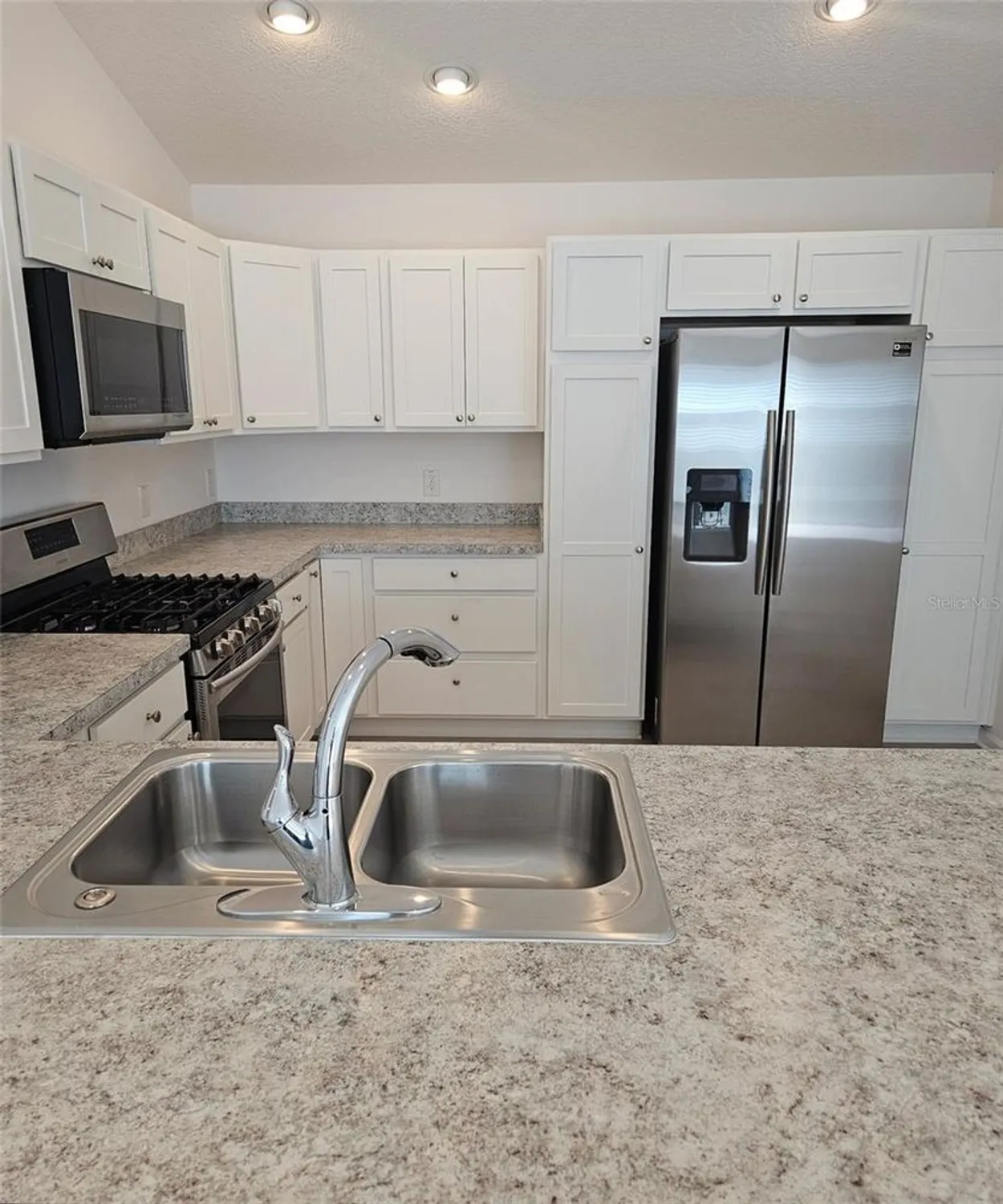 Property Slideshow image 16 of 24 | 1964 rhett rd, The Villages, FL, 32163