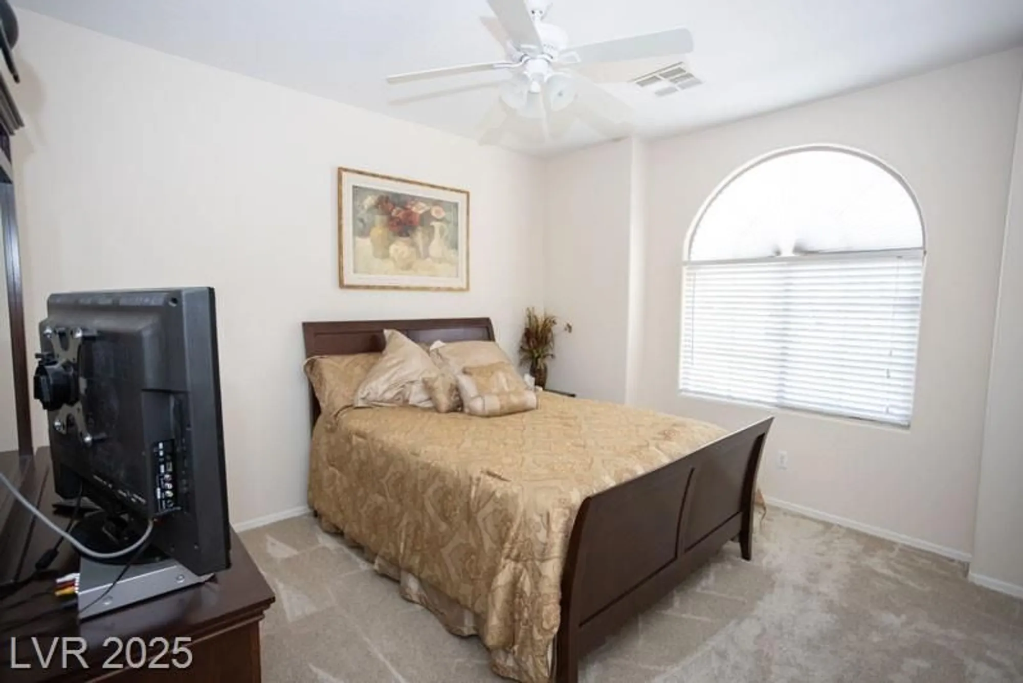 Property Slideshow image 24 of 43 | 5935 saddle horse ave, Las Vegas, NV, 89122