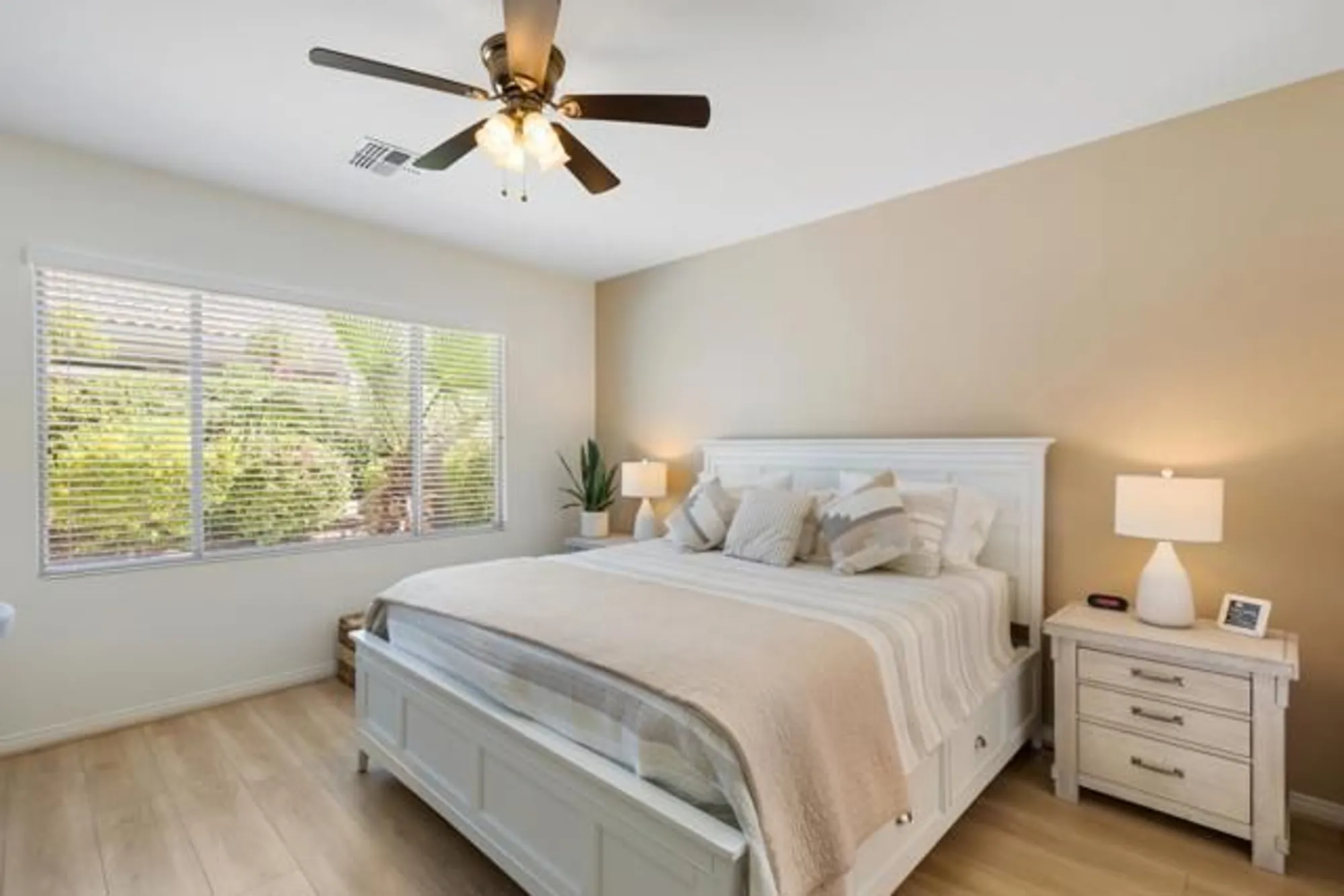 Property Slideshow image 14 of 35 | 78852 stansbury ct, Palm Desert, CA, 92211