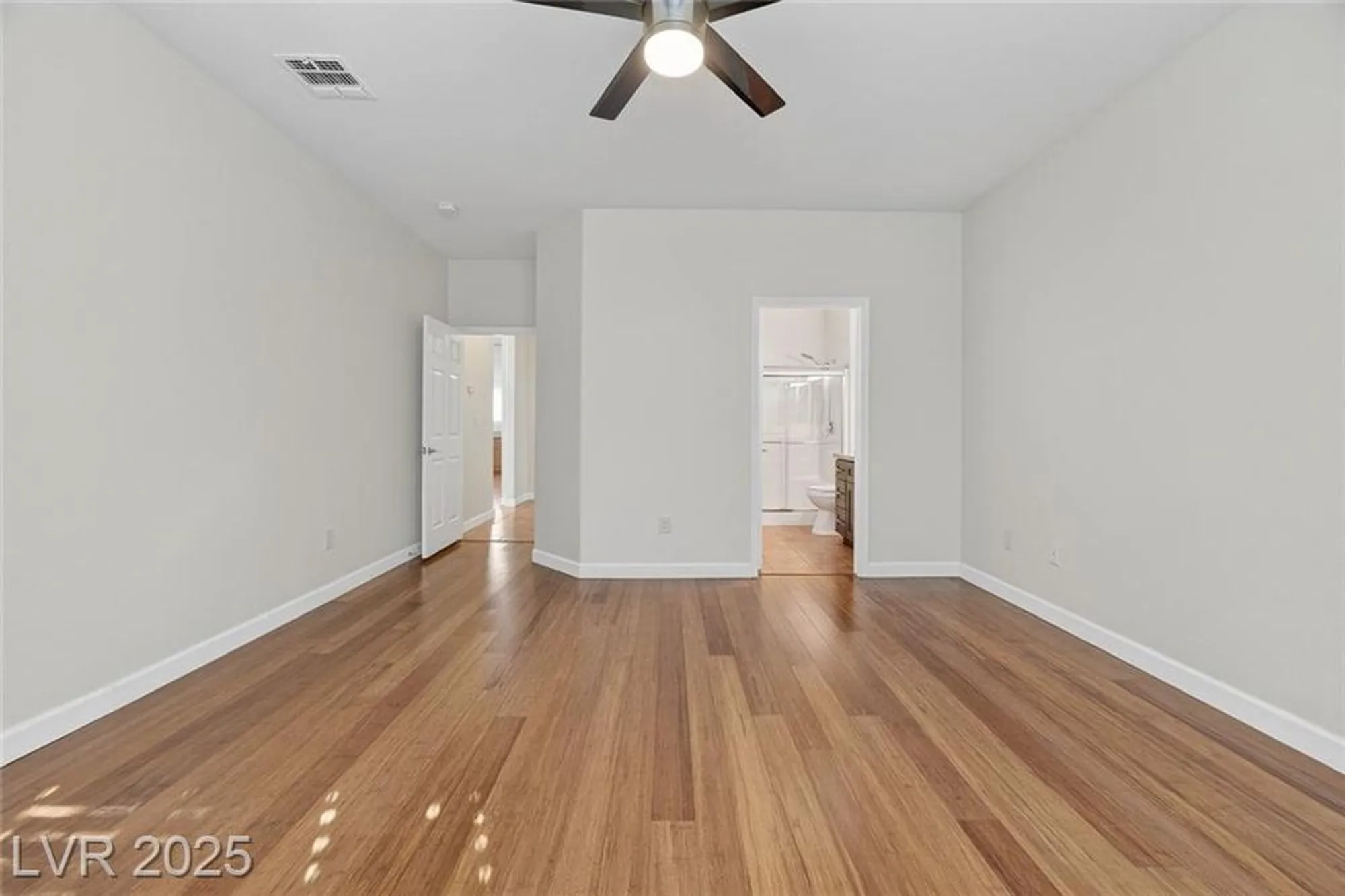 Property Slideshow image 11 of 27 | 545 cypress gardens pl, Henderson, NV, 89012