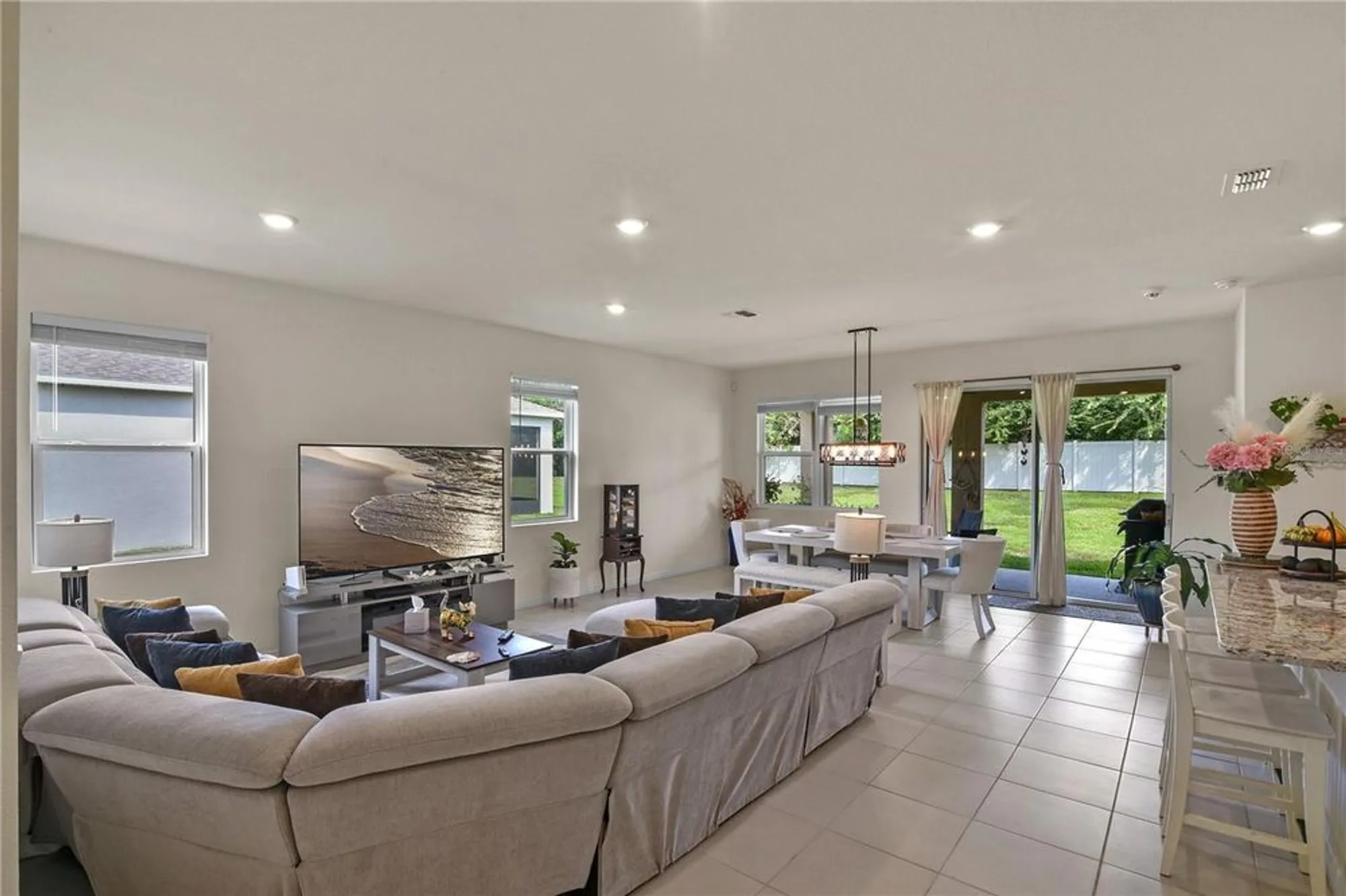 Property Slideshow image 10 of 41 | 6345 sw 88th loop, Ocala, FL, 34476