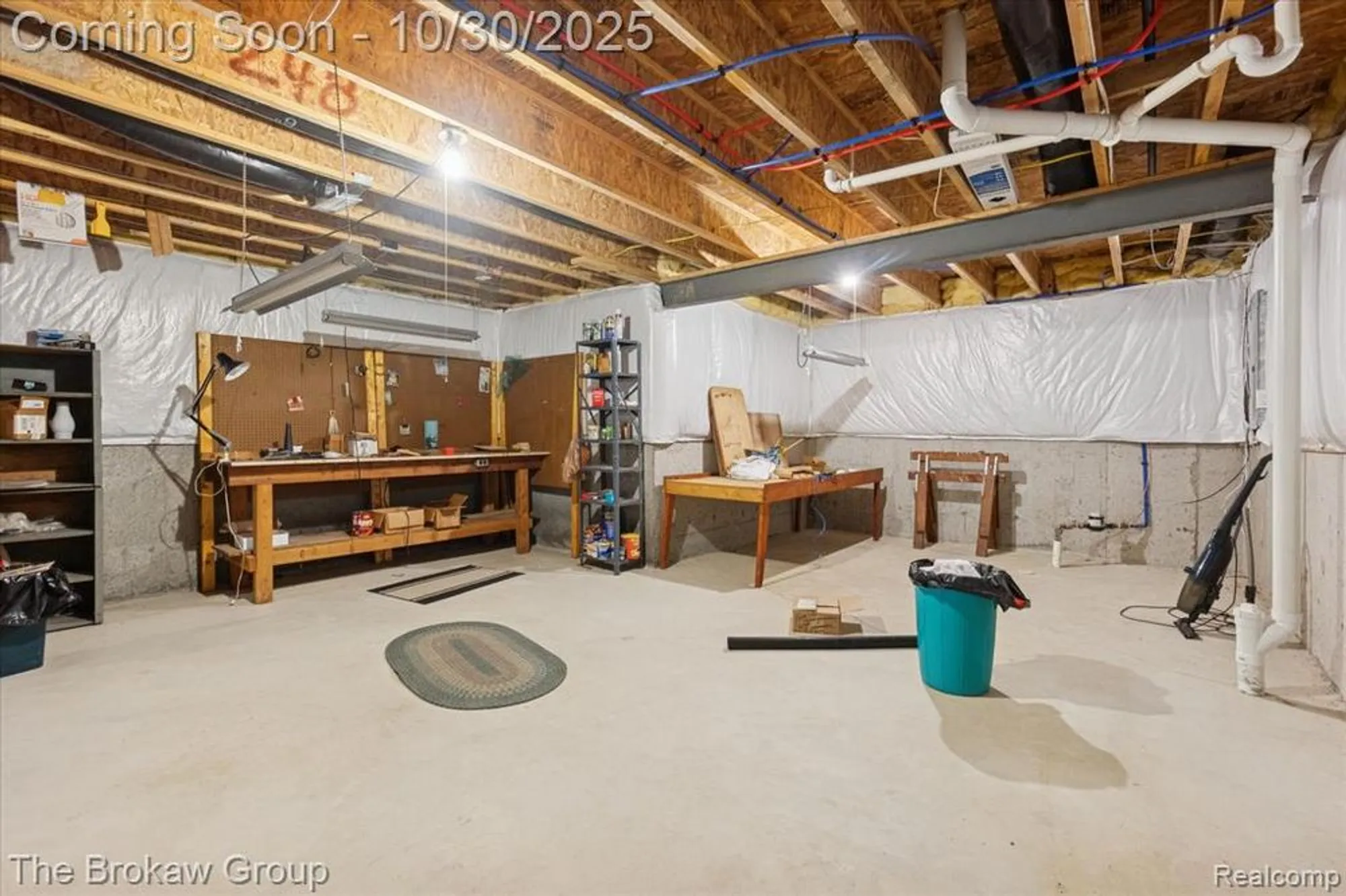 Property Slideshow image 36 of 49 | 6334 prairie dunes dr, Grand Blanc, MI, 48439