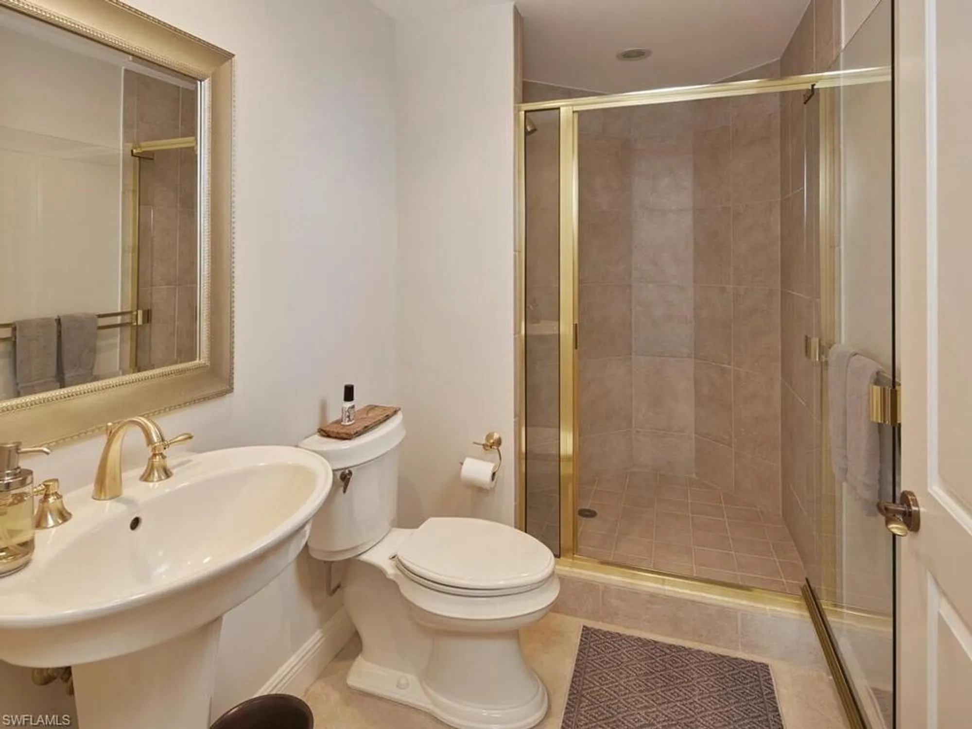 Property Slideshow image 14 of 21 | 23850 via italia cir apt 504, Estero, FL, 34134