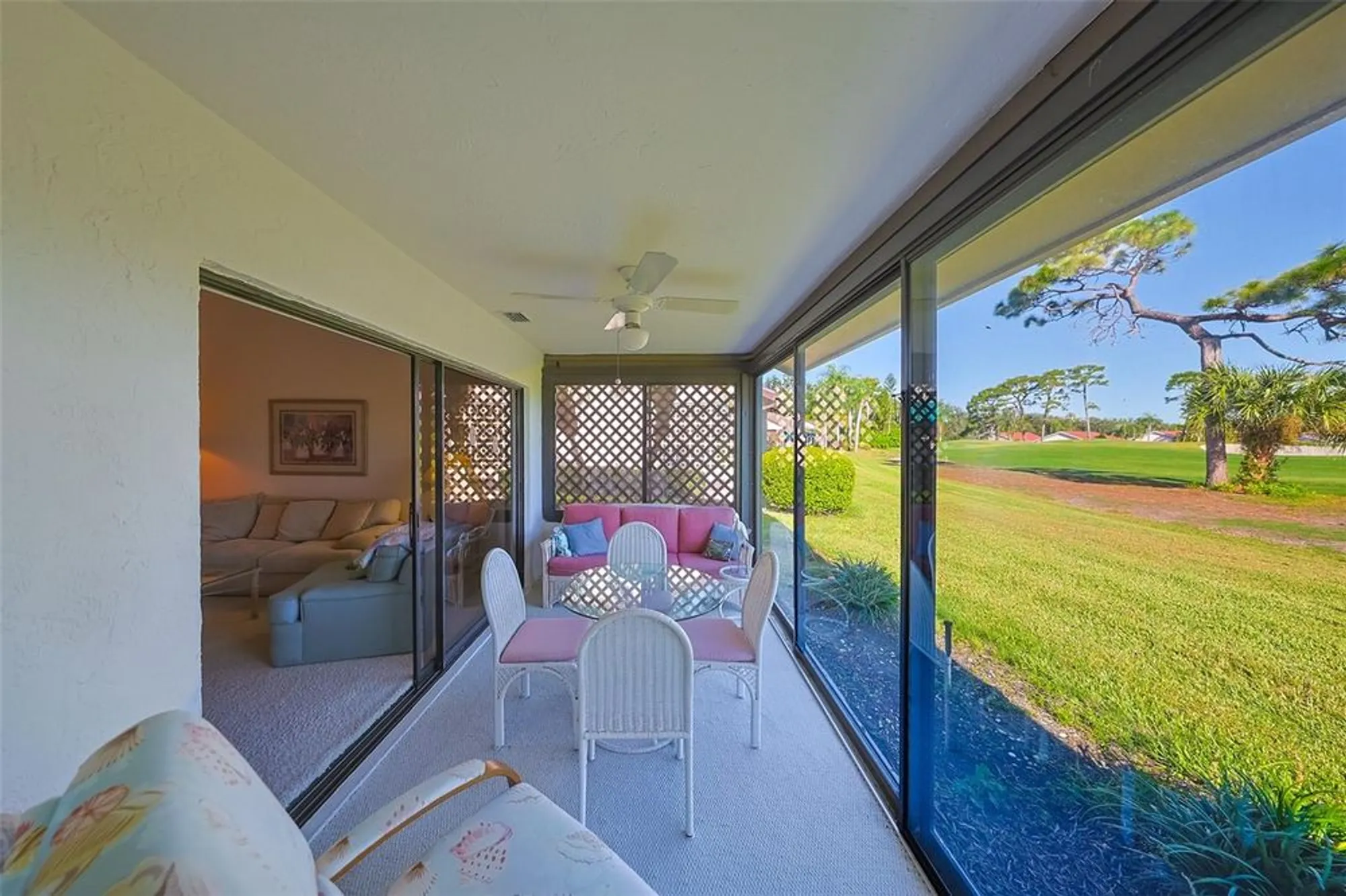 Property Slideshow image 20 of 56 | 5941 clubside dr # 5941, Sarasota, FL, 34243