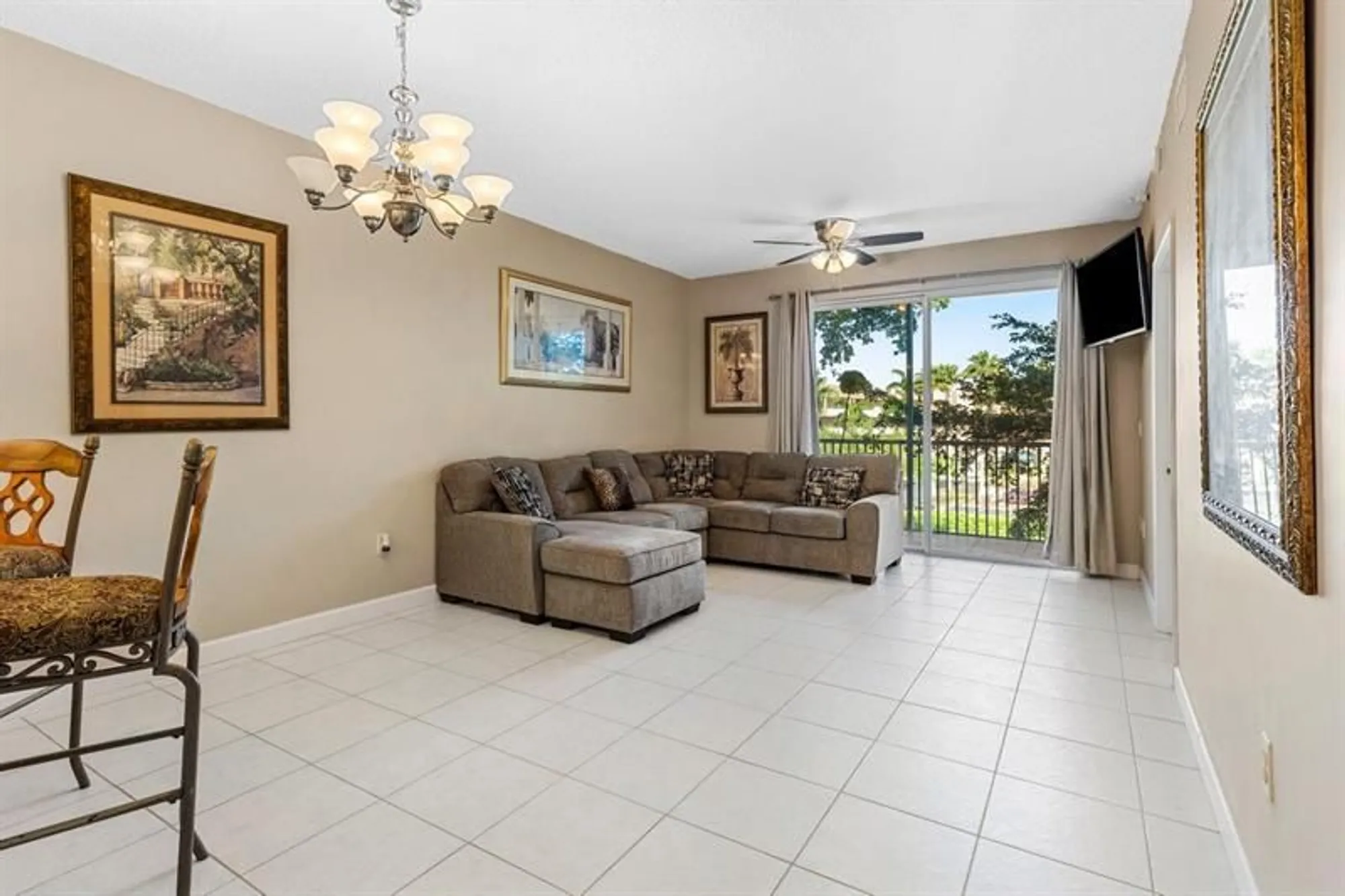 Property Slideshow image 7 of 26 | 7775 southampton ter apt 310, Tamarac, FL, 33321