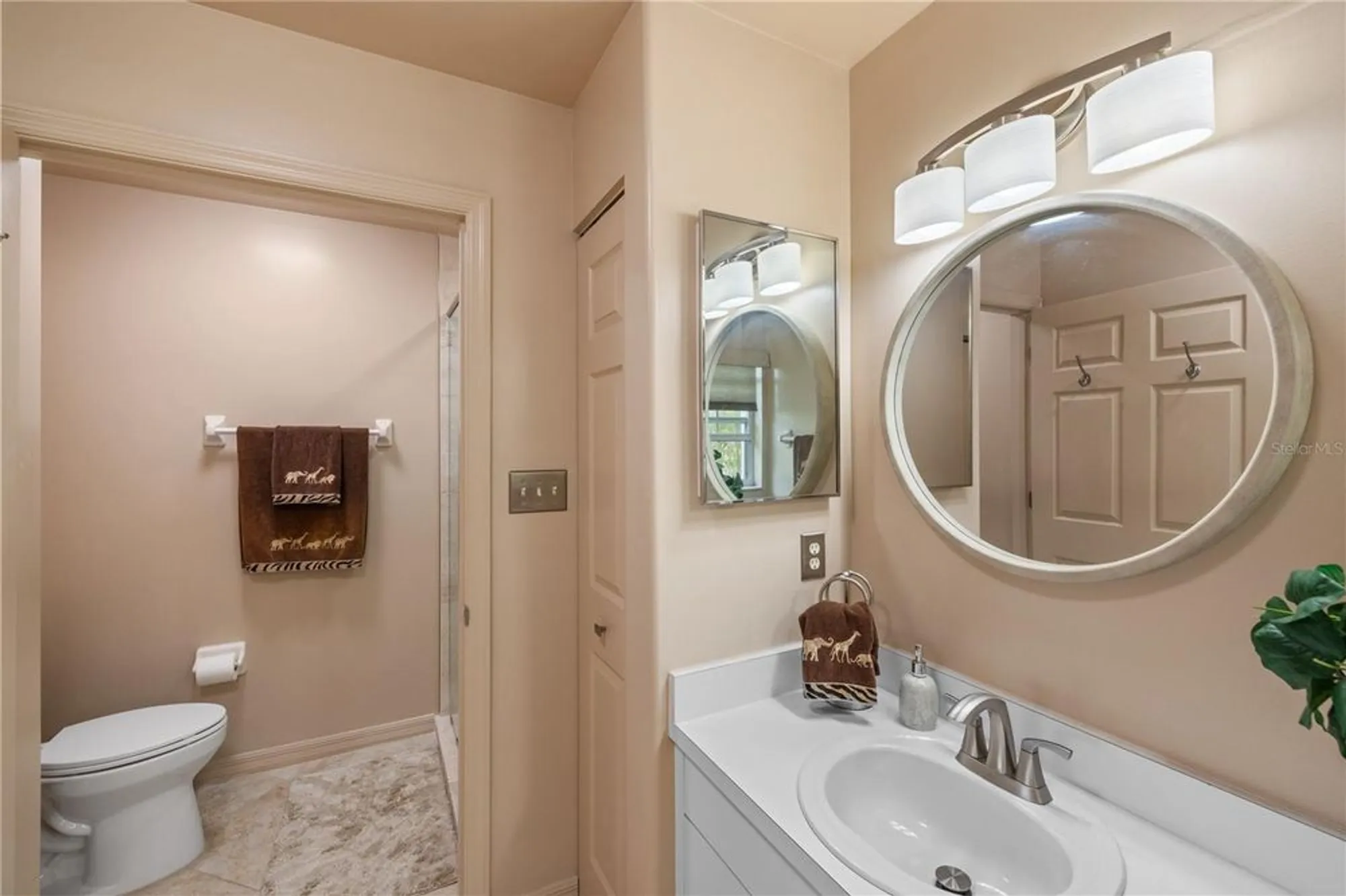 Property Slideshow image 27 of 55 | 4244 central sarasota pkwy apt 726, Sarasota, FL, 34238