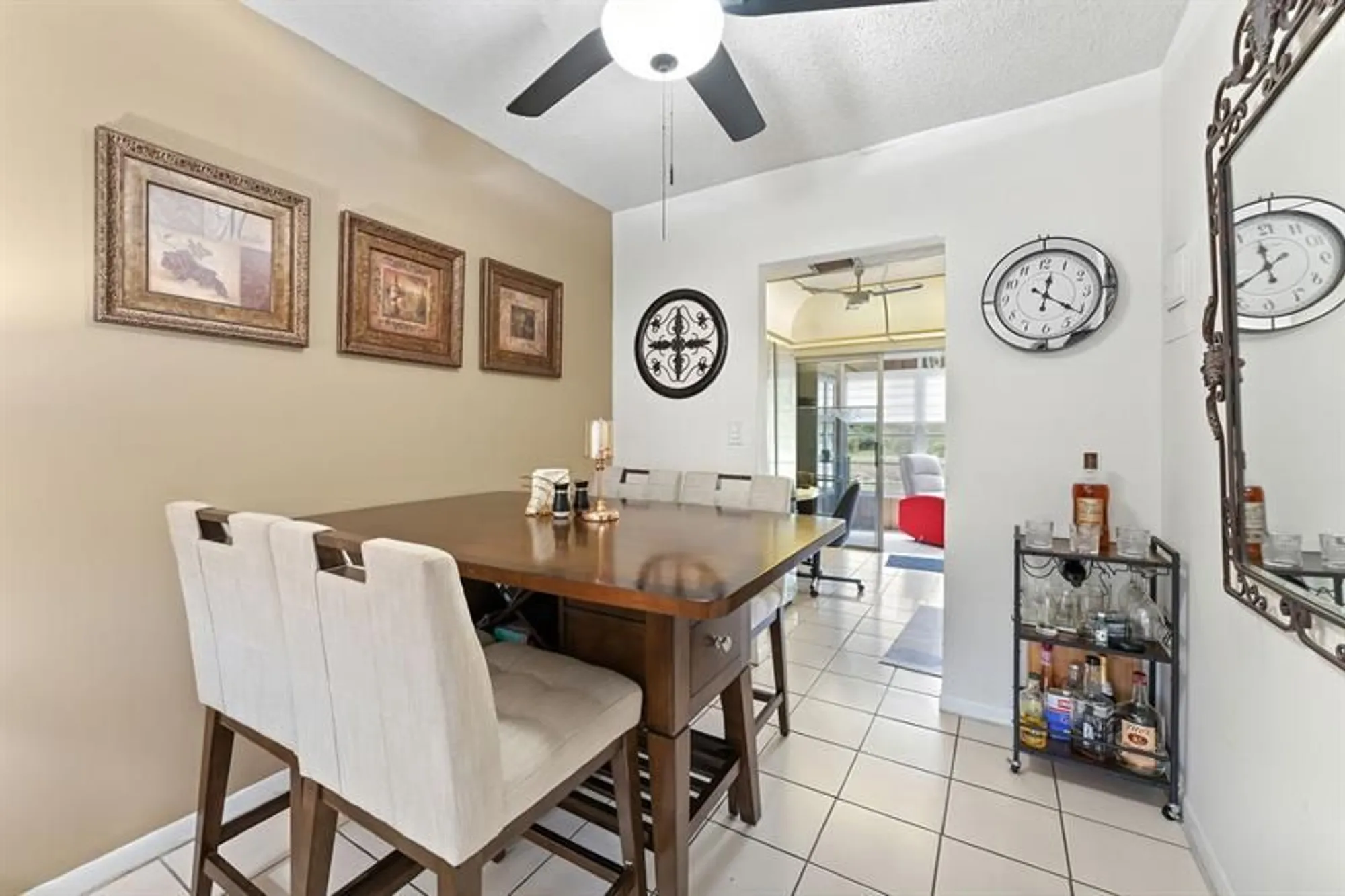 Property Slideshow image 6 of 27 | 7610 nw 1st st 204, Margate, FL, 33063