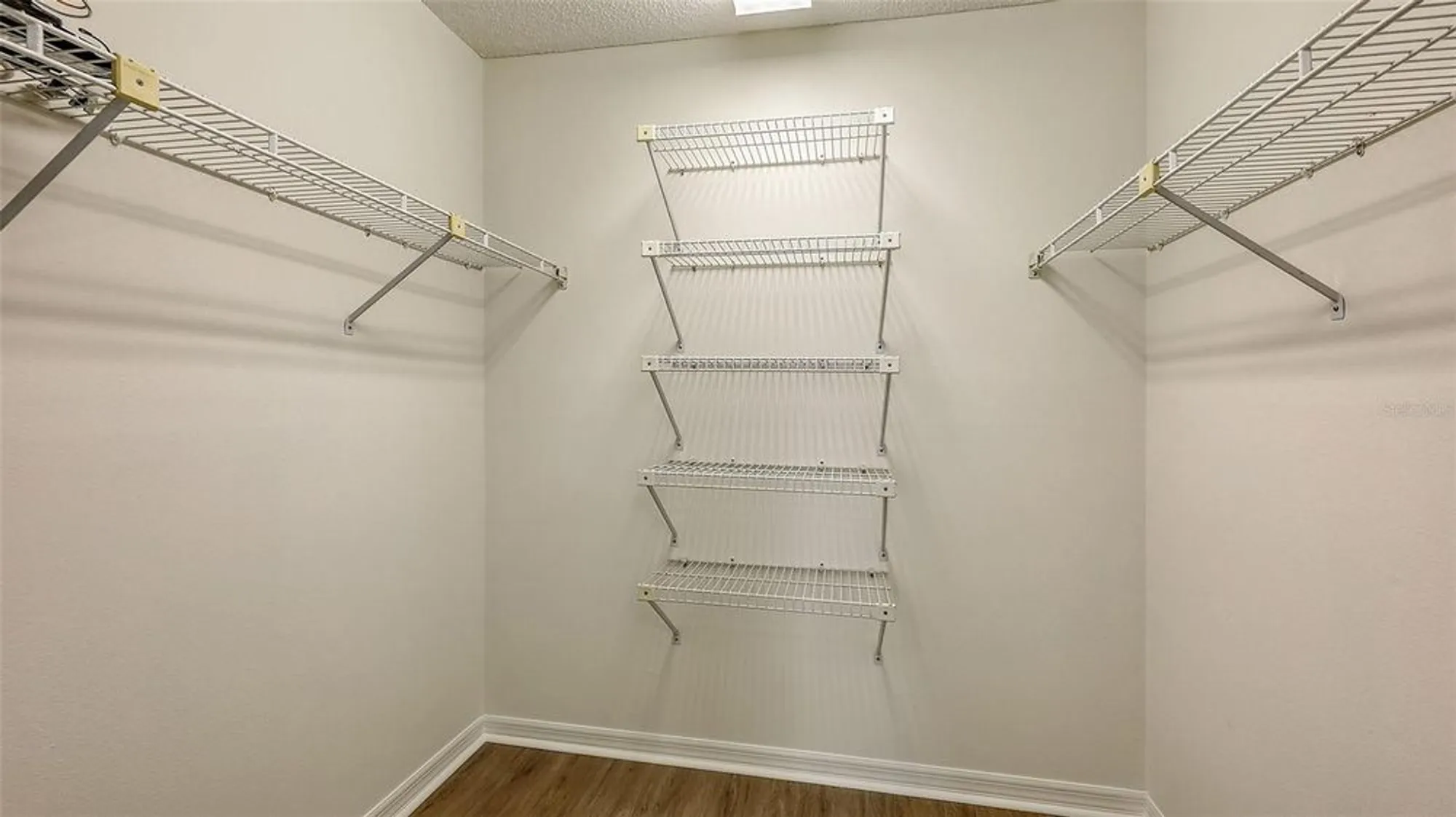 Property Slideshow image 20 of 39 | 5223 heron way # 104, Sarasota, FL, 34231