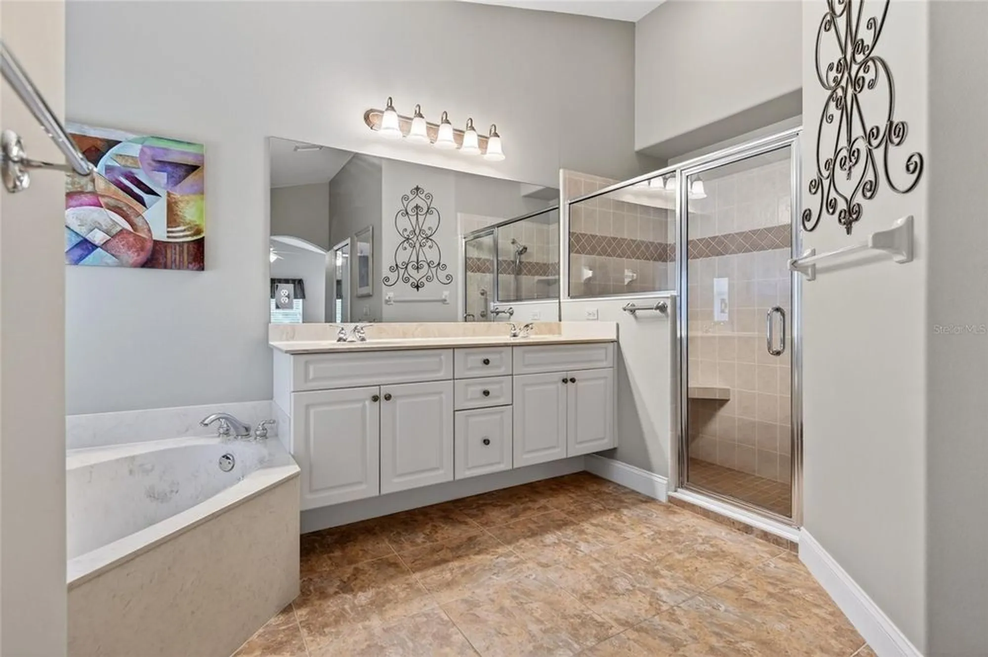 Property Slideshow image 26 of 46 | 5402 swordfern ct, Port Orange, FL, 32128