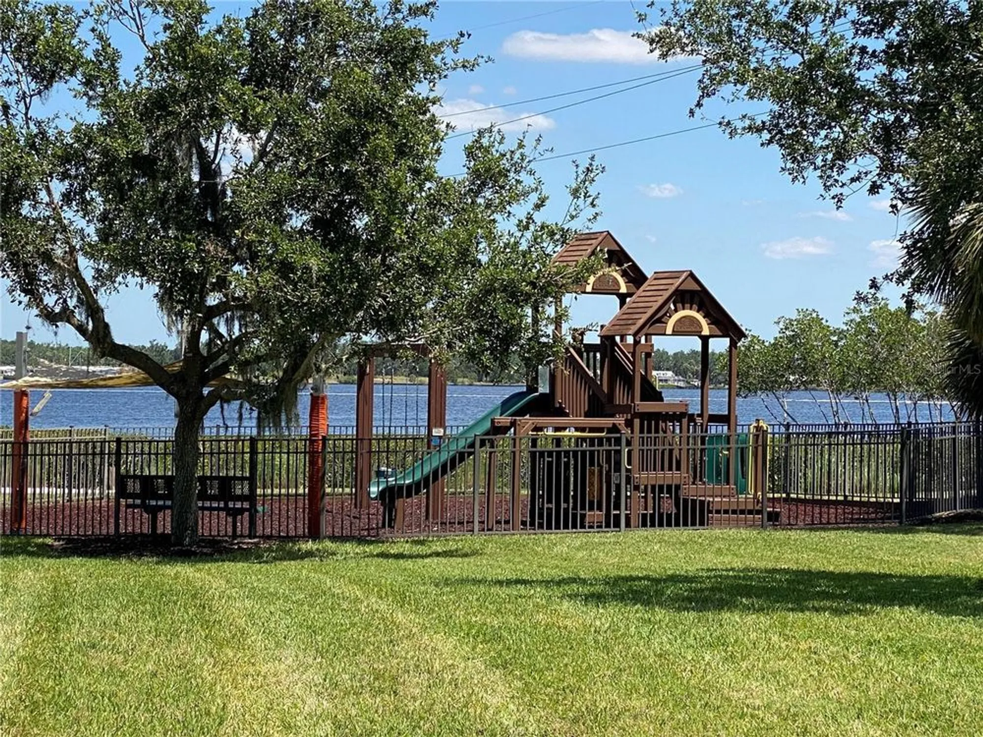 Property Slideshow image 70 of 84 | 1264 riverscape st b, Bradenton, FL, 34208