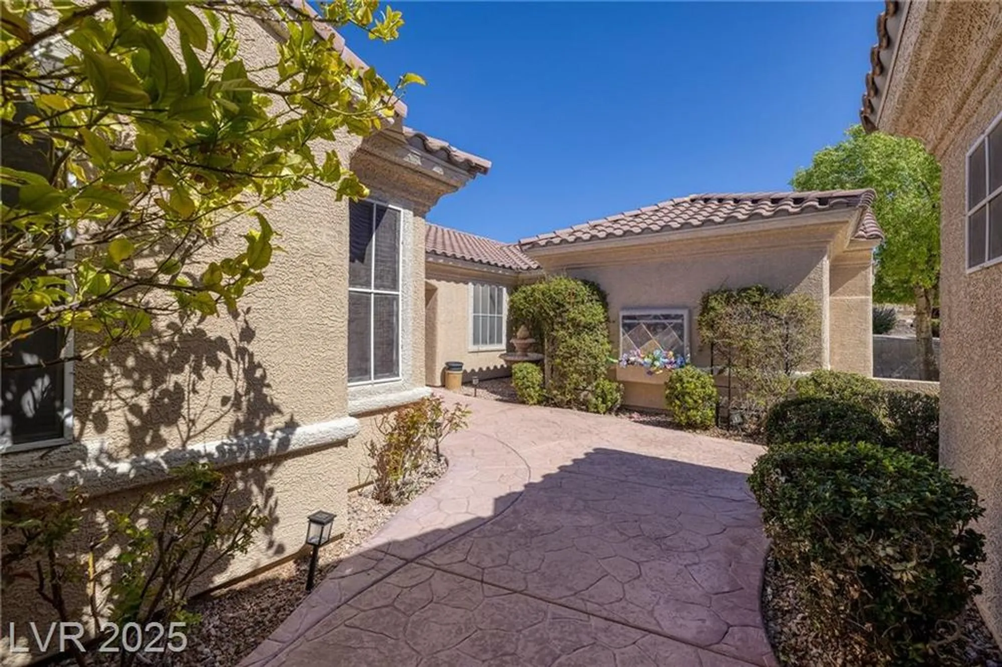 Property Slideshow image 24 of 50 | 1691 wellington springs ave, Henderson, NV, 89052