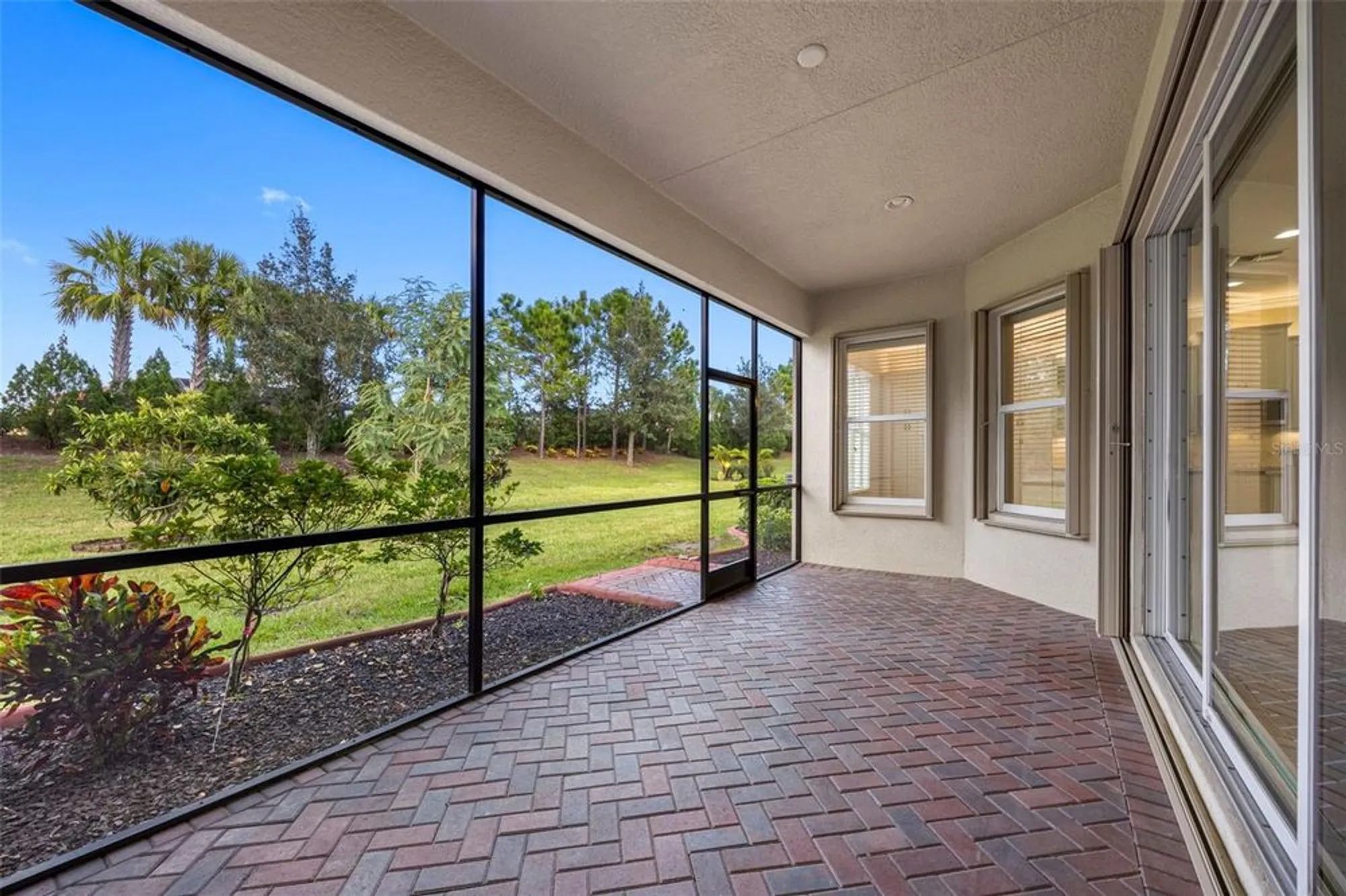 Property Slideshow image 37 of 47 | 16005 cape coral dr, Wimauma, FL, 33598
