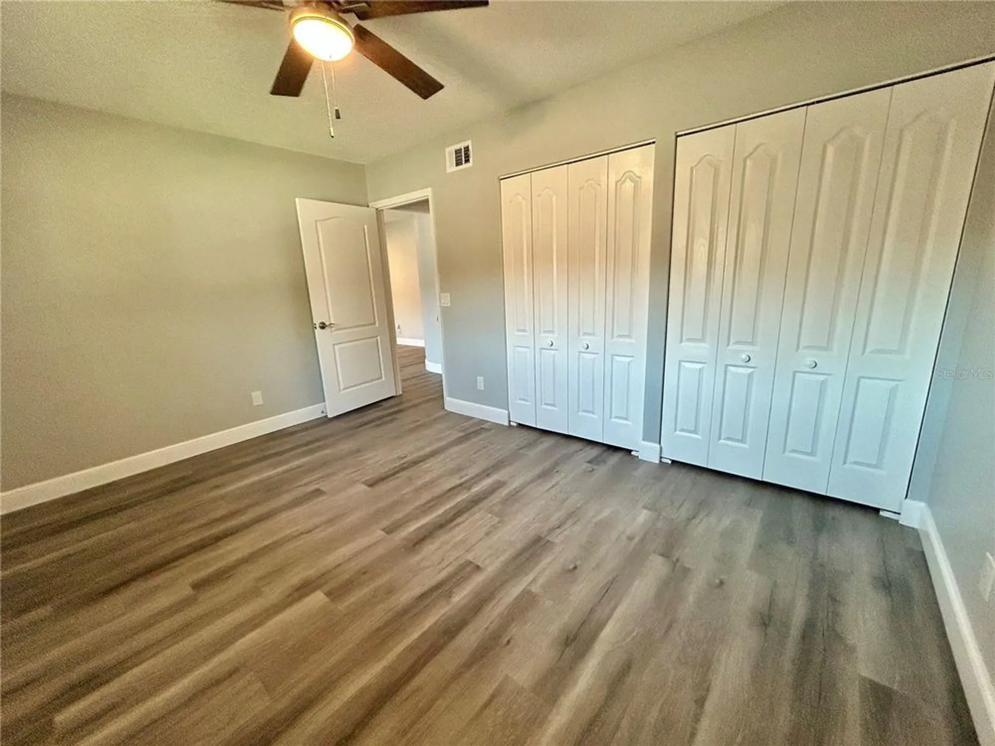 Property Slideshow image 28 of 57 | 2294 belgian ln 14, Clearwater, FL, 33763