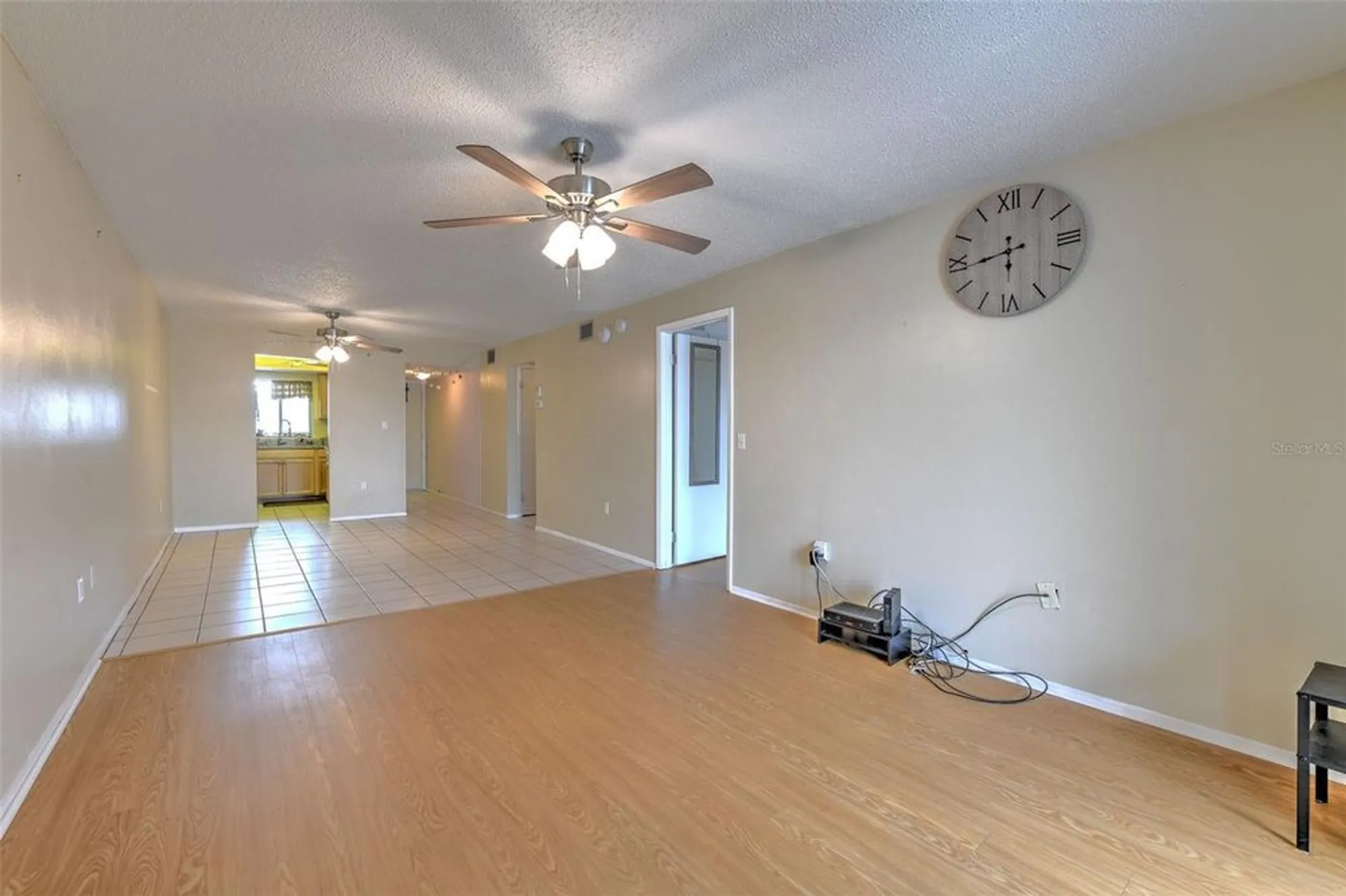 Property Slideshow image 14 of 35 | 3753 lake bayshore dr h305, Bradenton, FL, 34205