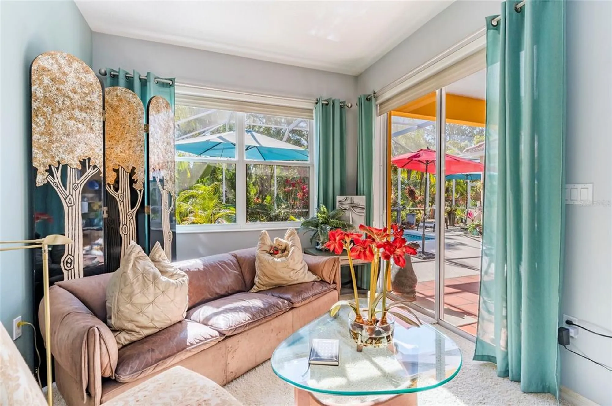 Property Slideshow image 29 of 50 | 4740 carrington cir, Sarasota, FL, 34243
