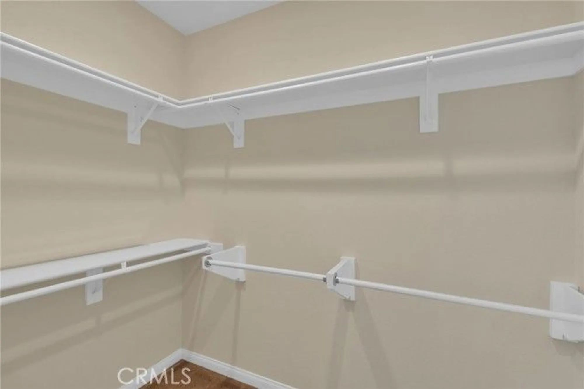 Property Slideshow image 16 of 40 | 11063 semmering ct, Apple Valley, CA, 92308