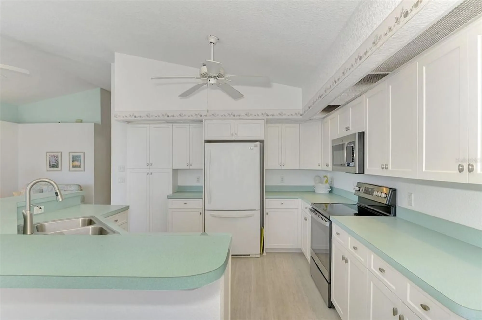 Property Slideshow image 16 of 77 | 3270 bay ridge way, Port Charlotte, FL, 33953