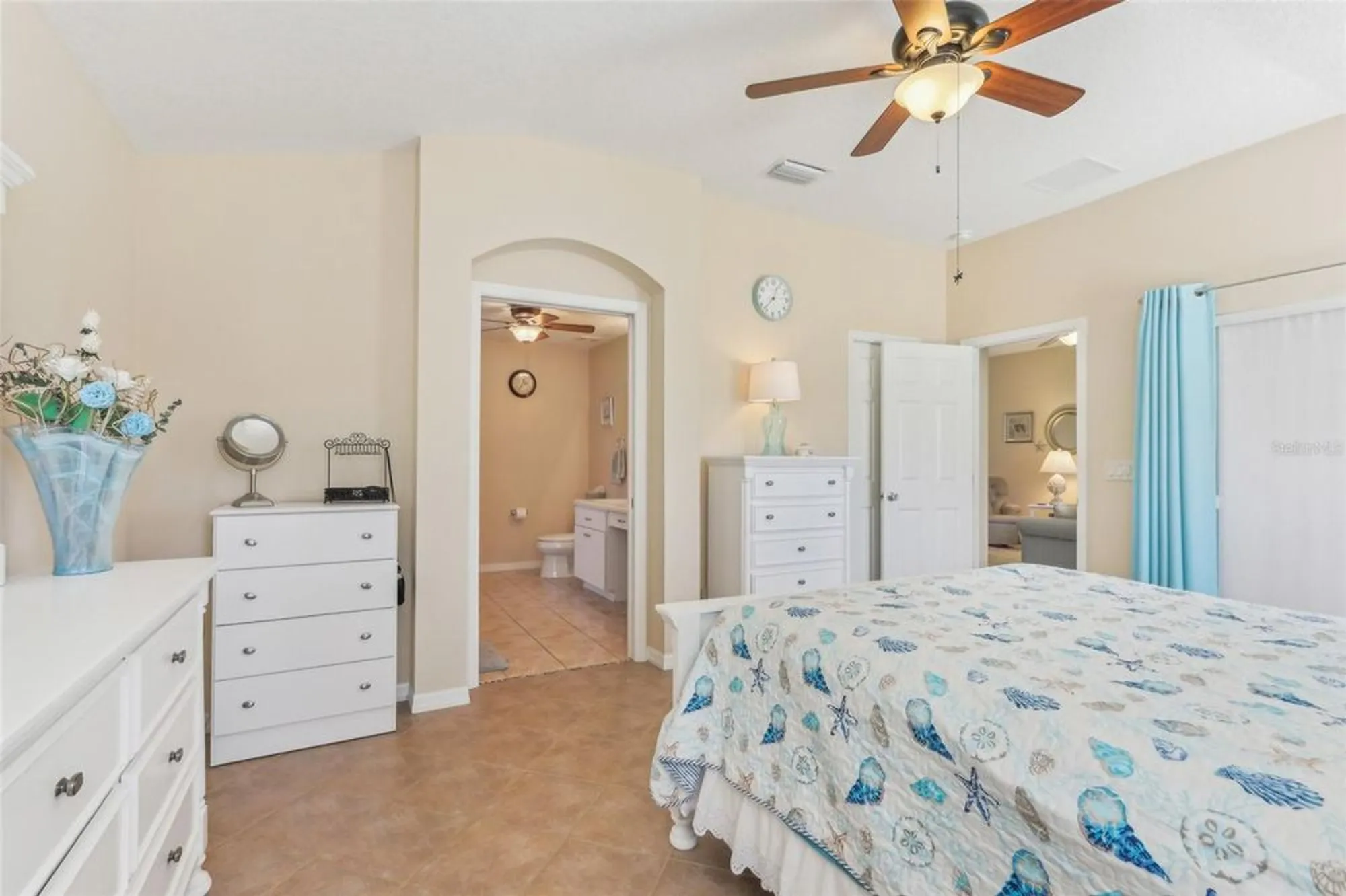 Property Slideshow image 10 of 42 | 27536 stoney brook dr, Leesburg, FL, 34748