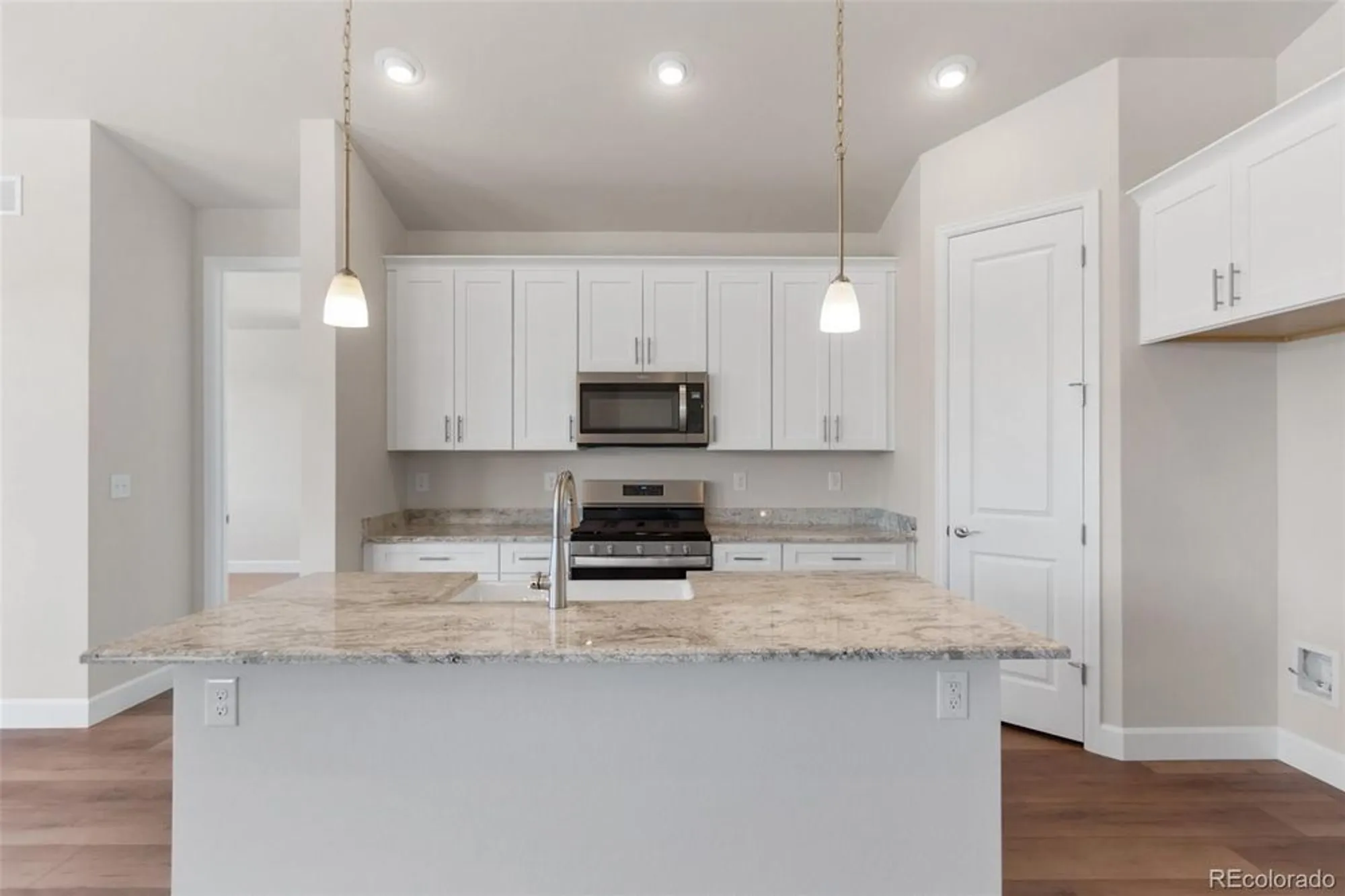 Property Slideshow image 21 of 37 | 4515 westlock st, Castle Rock, CO, 80104