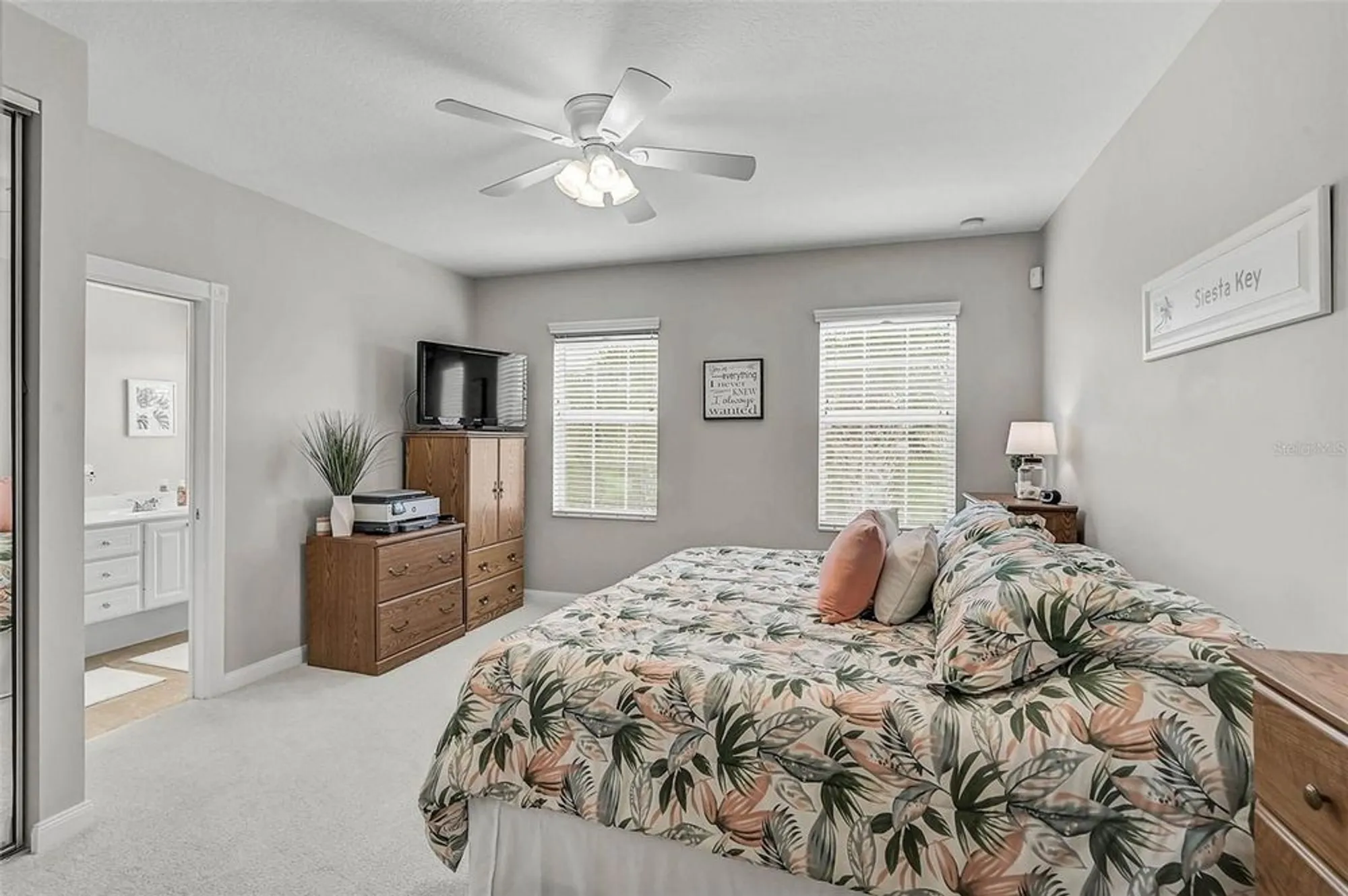 Property Slideshow image 22 of 51 | 1737 burgos dr, Sarasota, FL, 34238