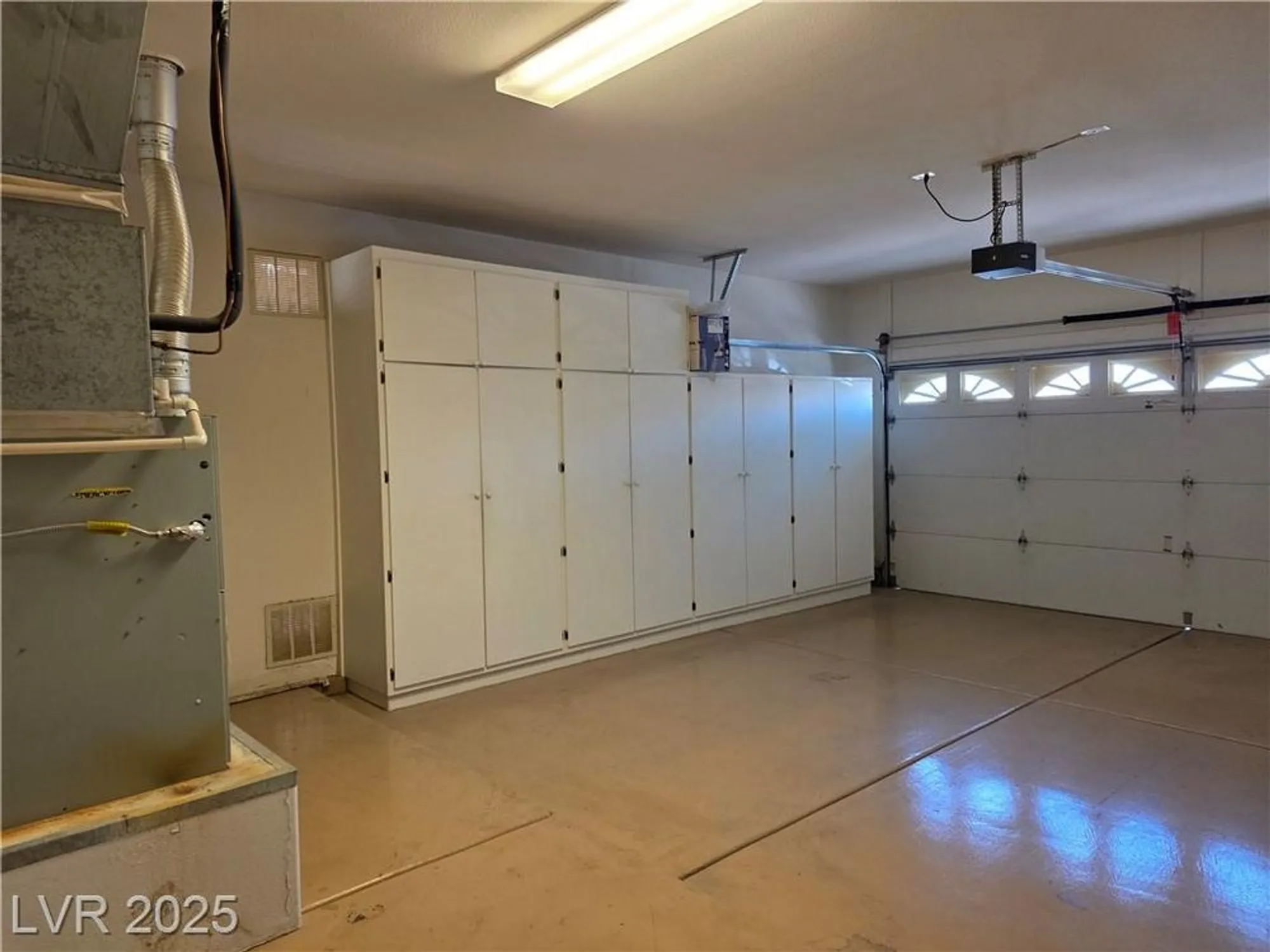 Property Slideshow image 19 of 42 | 10409 snyder ave, Las Vegas, NV, 89134