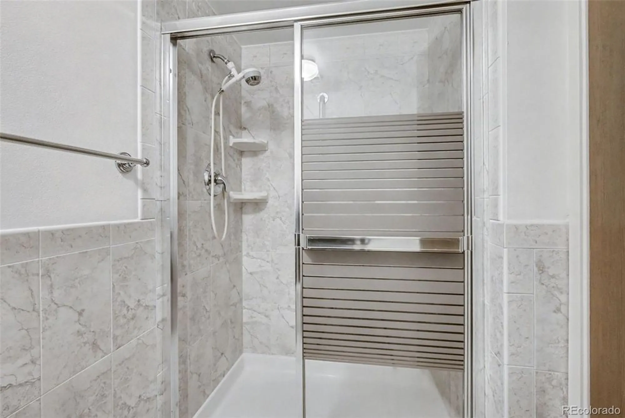 Property Slideshow image 23 of 50 | 14390 e marina dr 302, Aurora, CO, 80014